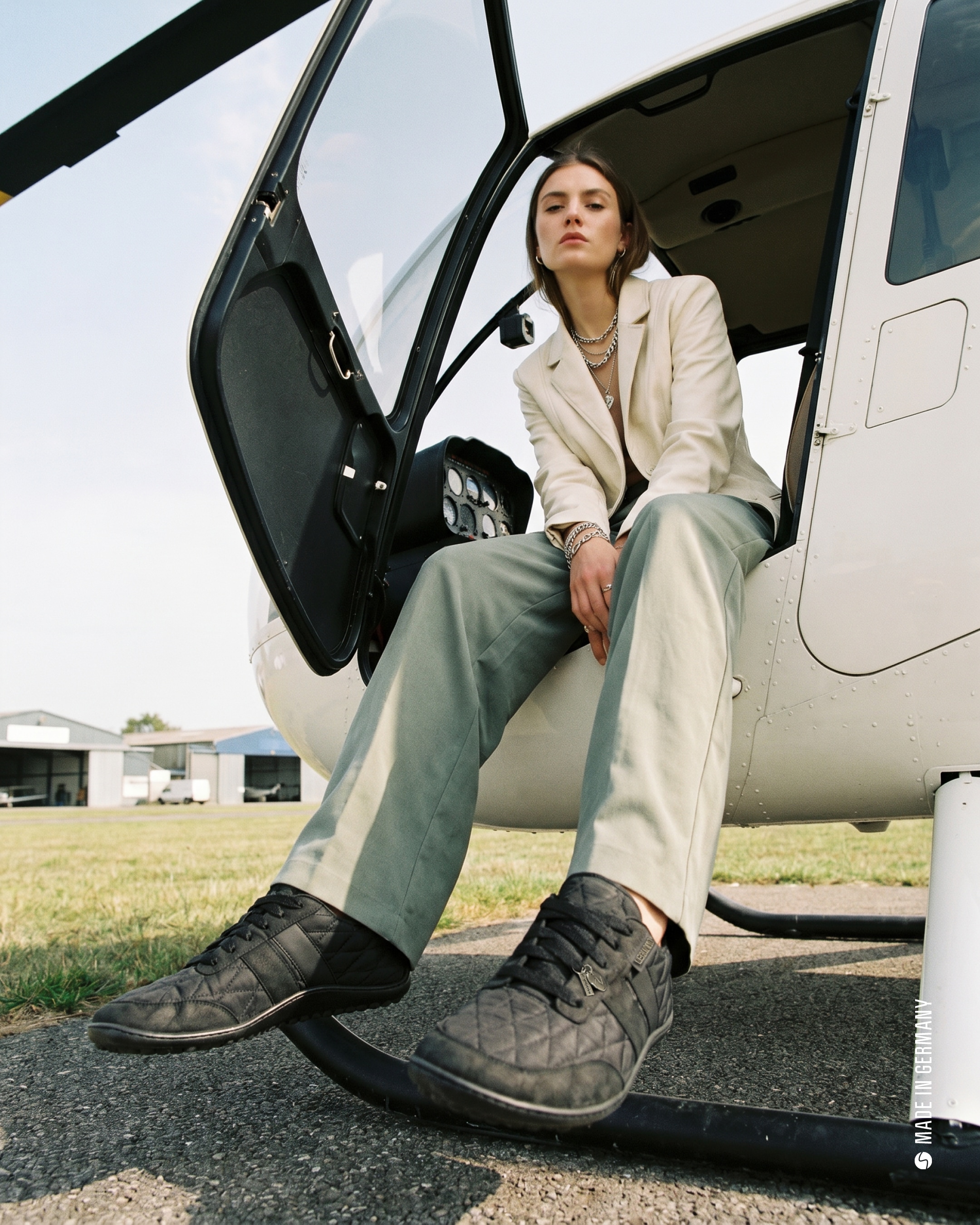 Leguano Barfußschuh »NIGHTSTEP«  Schnürschuh mit Ziersteppung und Logo-Anhänger