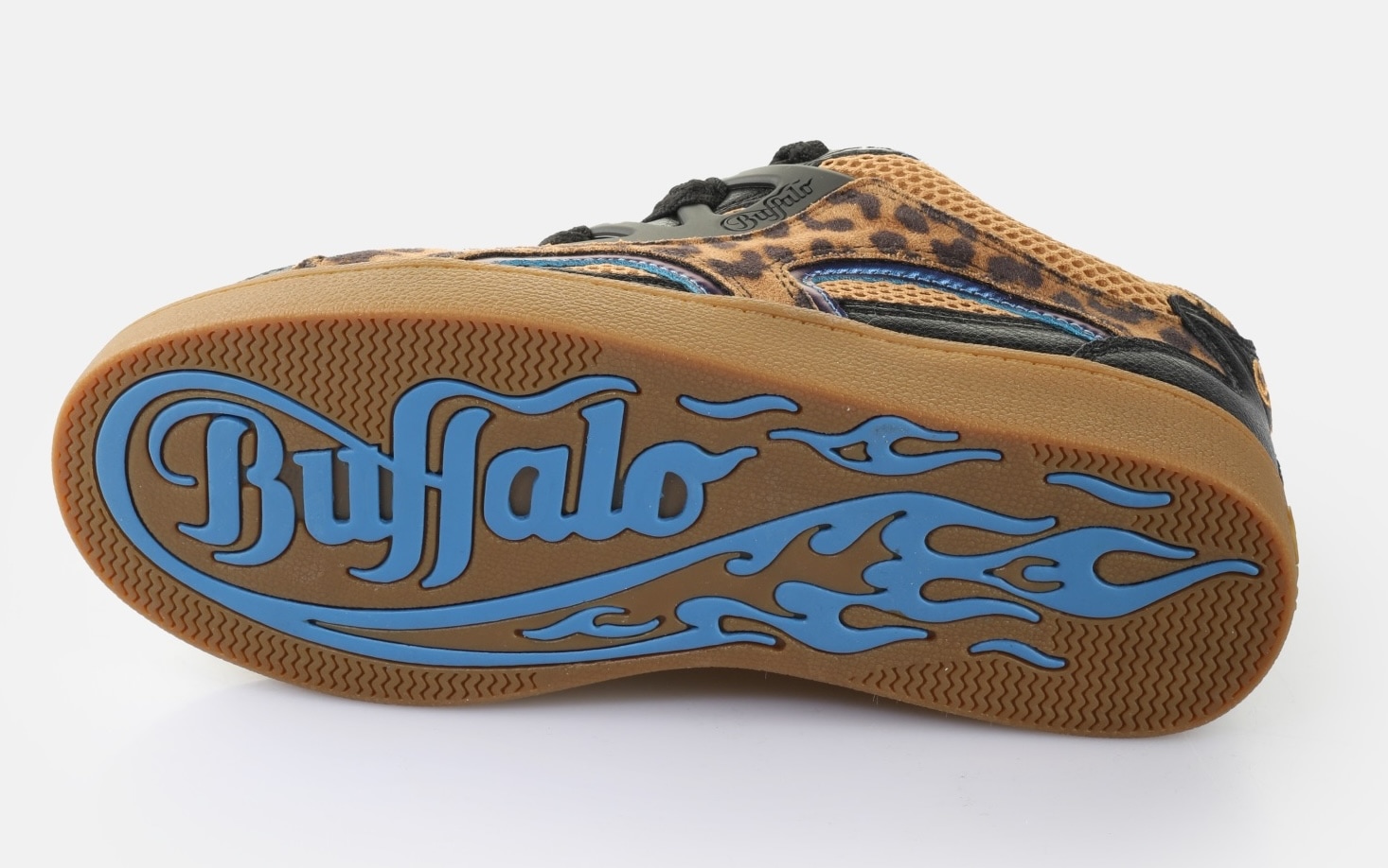 Buffalo Sneaker »LIBERTY SKATE«  Retro-Sneaker, Freizeitschuh, Schnürschuh in trendiger Leo-Optik