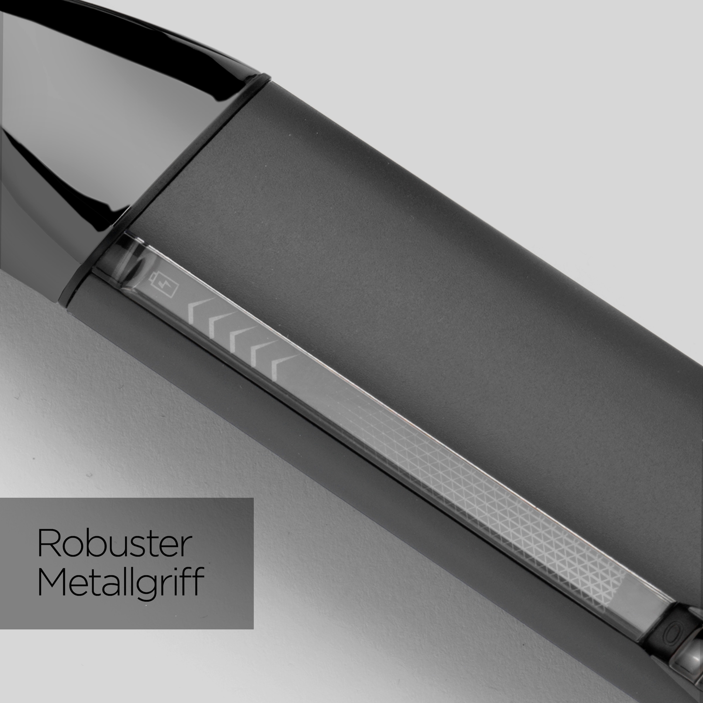 BaByliss Multifunktionstrimmer »BaByliss Super-X Metal 15-in-1 Multitrimmer für Bart & Körper, MT991E« 4 Aufsätze Titan-Klinge, 15 Aufsätze und Kammführungen, USB-Ladestation, kabellos