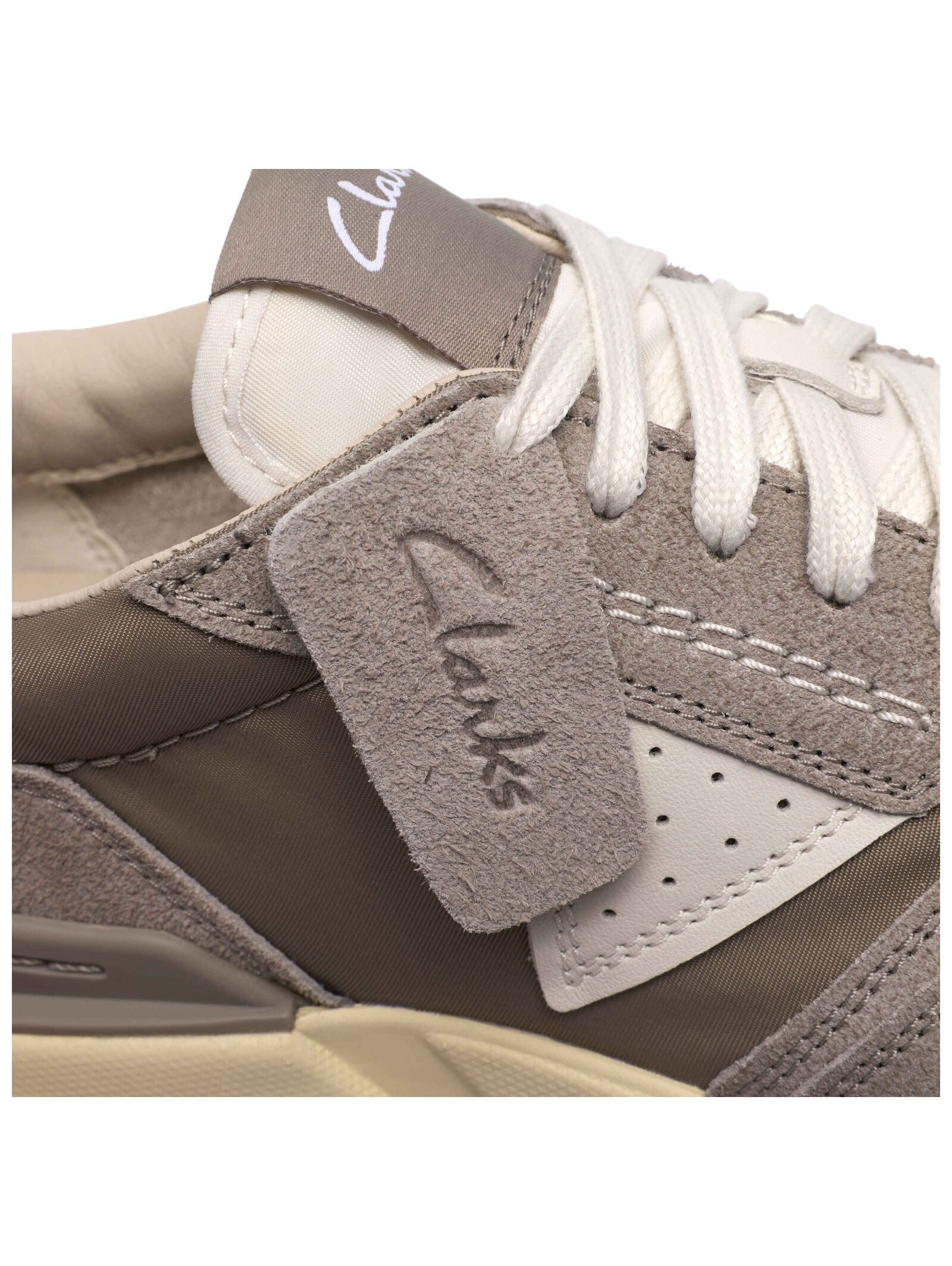 Clarks Sneaker »Clarks Sneaker Veloursleder/Textil«