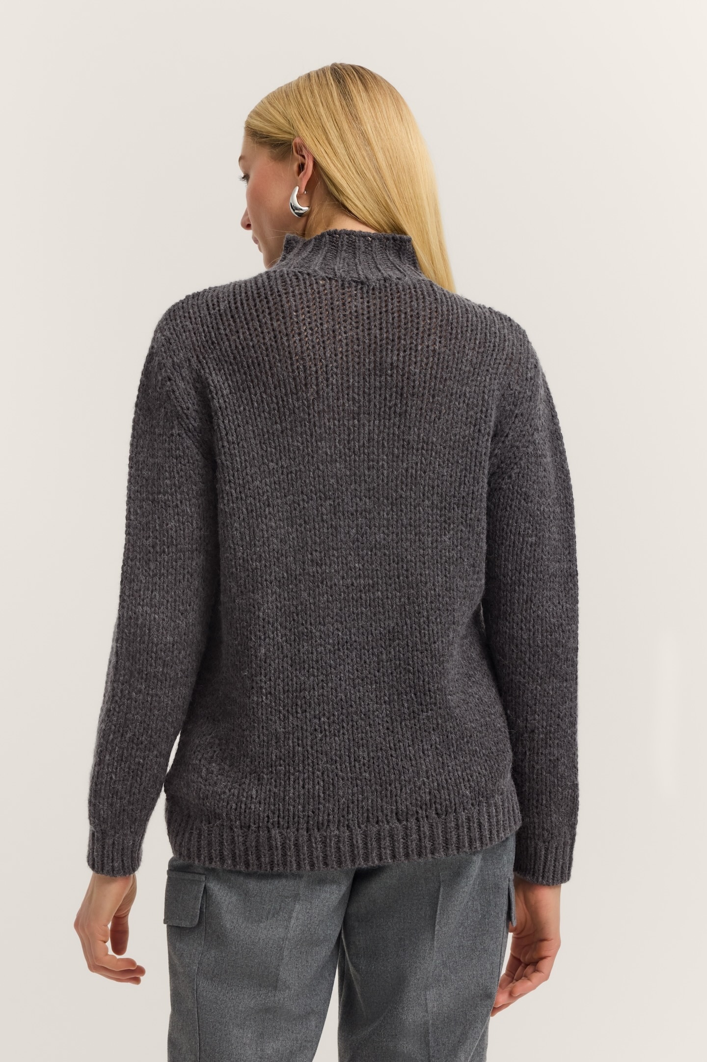 bugatti Rollkragenpullover »Grobstrick«, aus einem weichen Alpaka-Woll-Mix