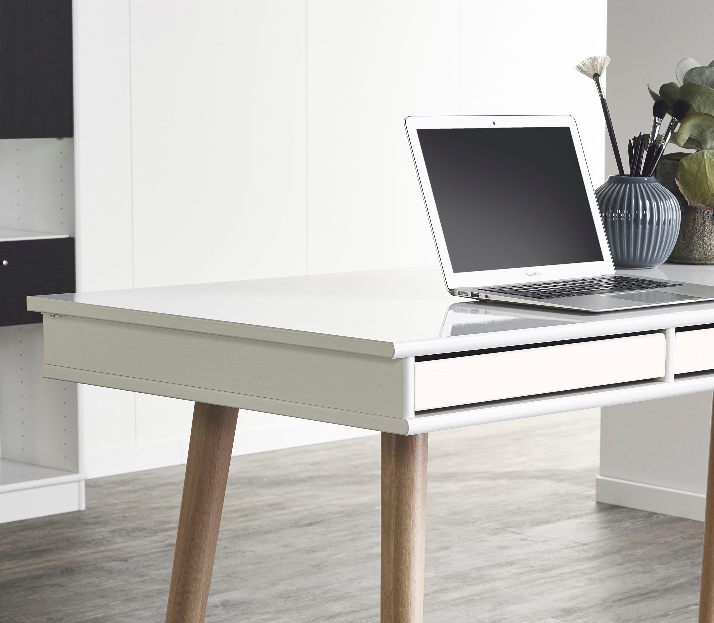 Hammel Furniture Schreibtisch »Mistral Bürotisch, Arbeitstisch, Tisch, Computertisch«, Holzbeinen, B: 137,4 cm, Designmöbel