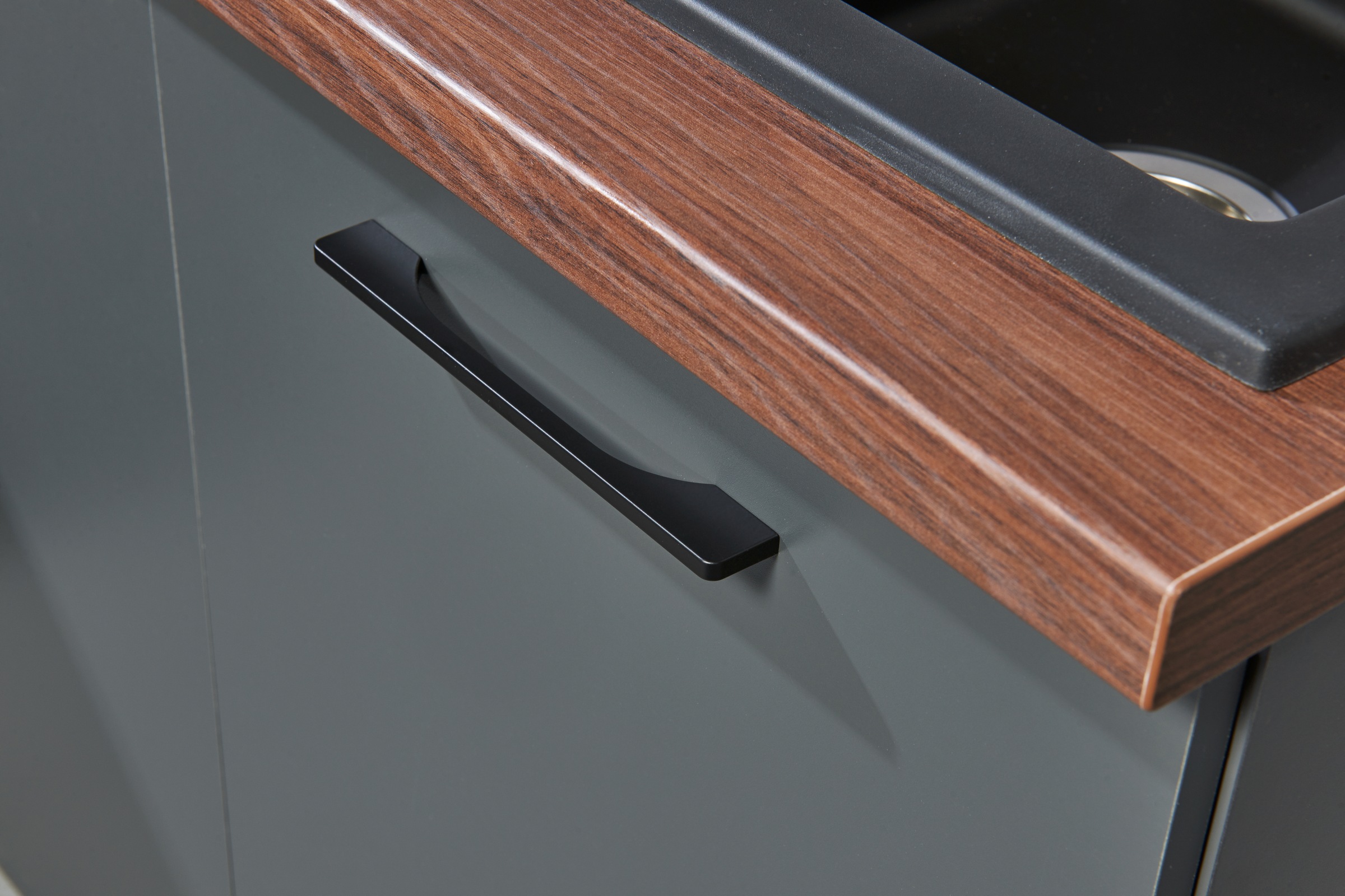 BASIC by Balculina Küchenzeile »Girona B/H/T 325x211x200 cm« Breite 325cm, wahlweise mit E-Geräte, Softclose