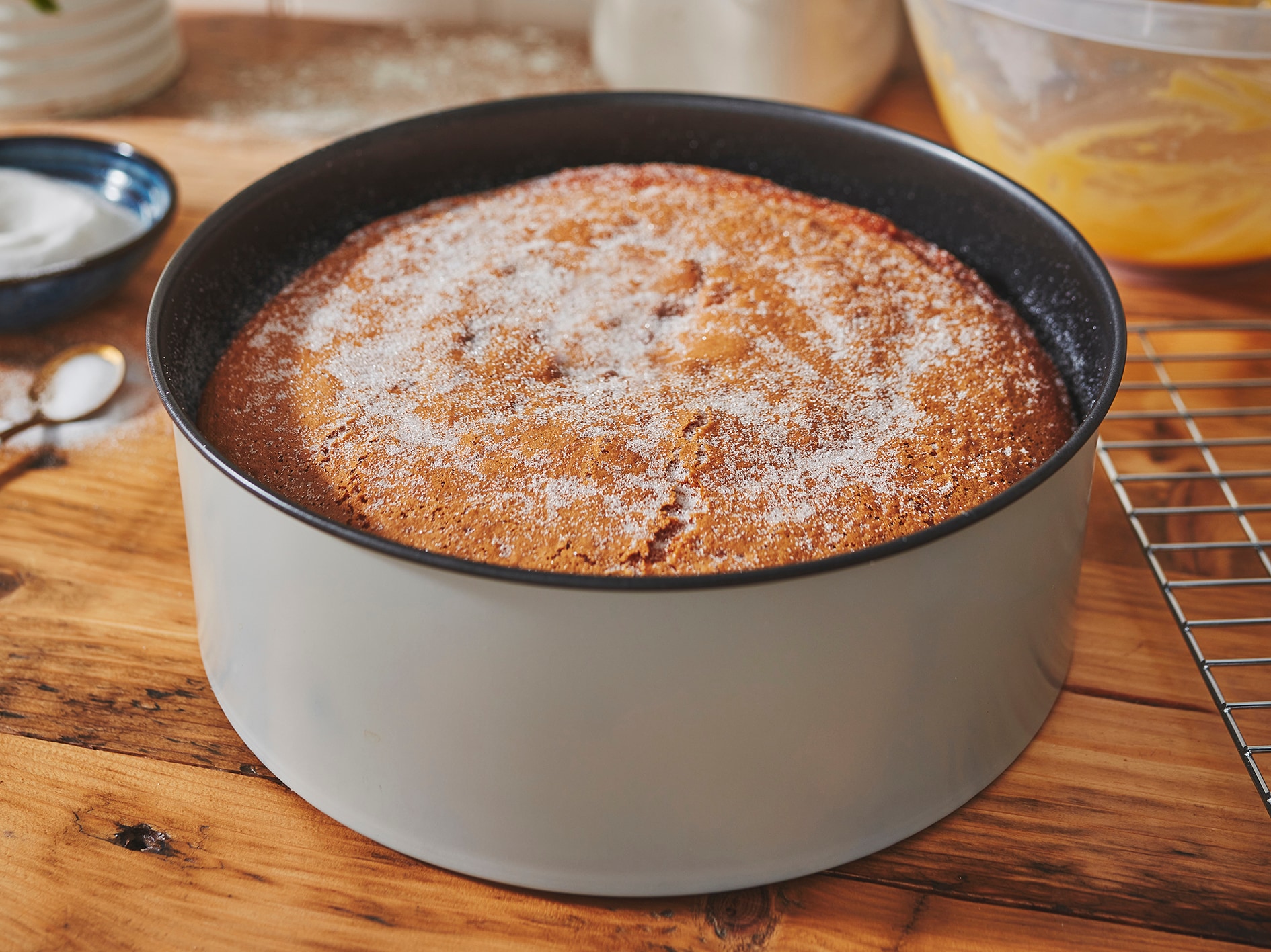 CHG Kuchenblech »PushPan, 3er Set, Ø 15 cm, 20 cm und 23 cm, Backformen aus Feinblech«, Metall-Silikon, (Set, 3 St.), patentierte Silikondichtung, 100 % auslaufsicher, Made in Europe