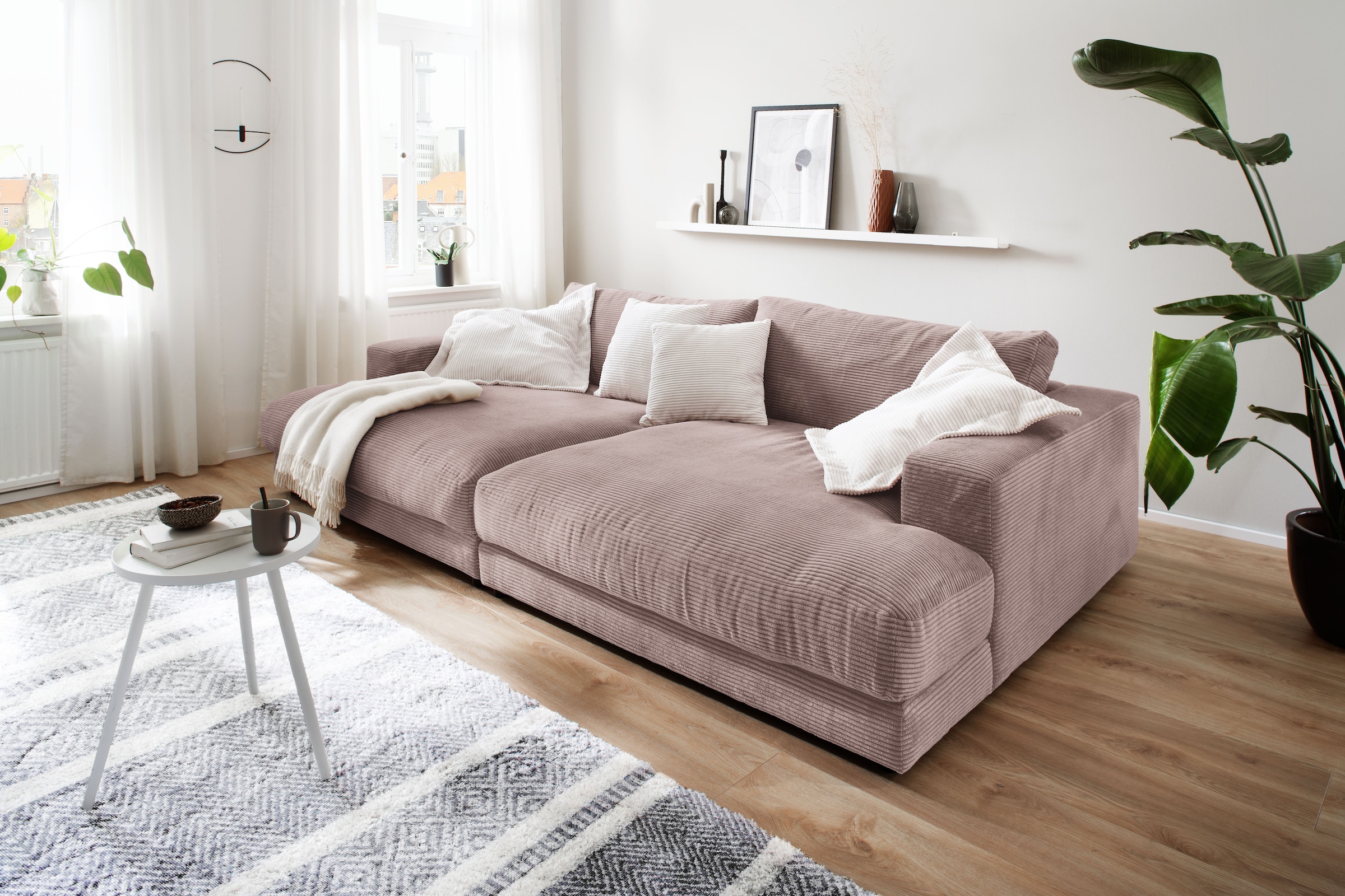 Places of Style Loungesofa »Enisa, B/T/H: 290/170/85 cm«, Zeitloses und stylisches Loungemöbel, Mega-Sofa, Big-Sofa XXL