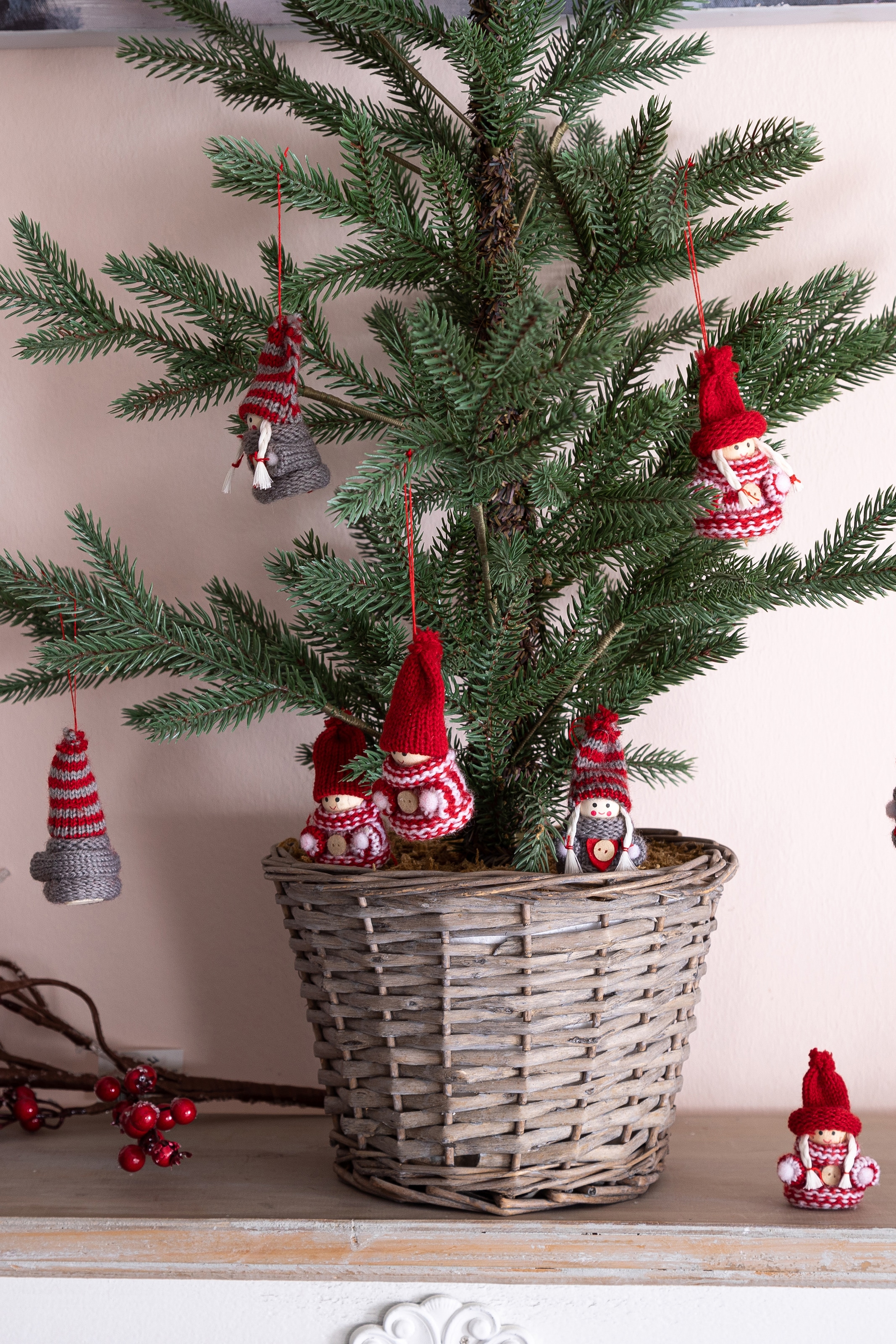 Myflair Möbel & Accessoires Weihnachtsfigur »Weihnachtsdeko rot« Wollwichtel Baumhänger, Länge ca. 7 cm