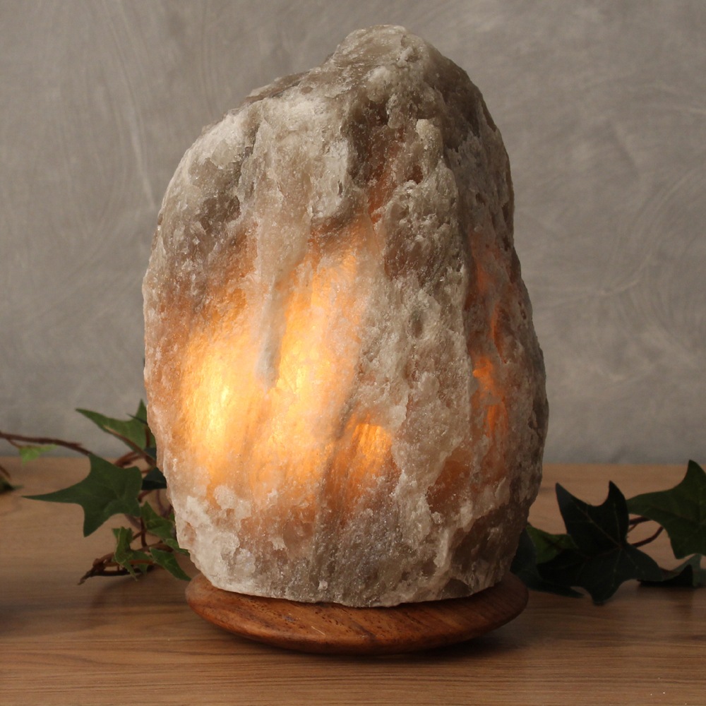 HIMALAYA SALT DREAMS Salzkristall-Tischlampe »Rock«, Leuchtmittel E14 | Leuchtmittel wechselbar, Handgefertigt - jeder Stein ein Unikat, H: ca.18 cm, ca. 2-3kg