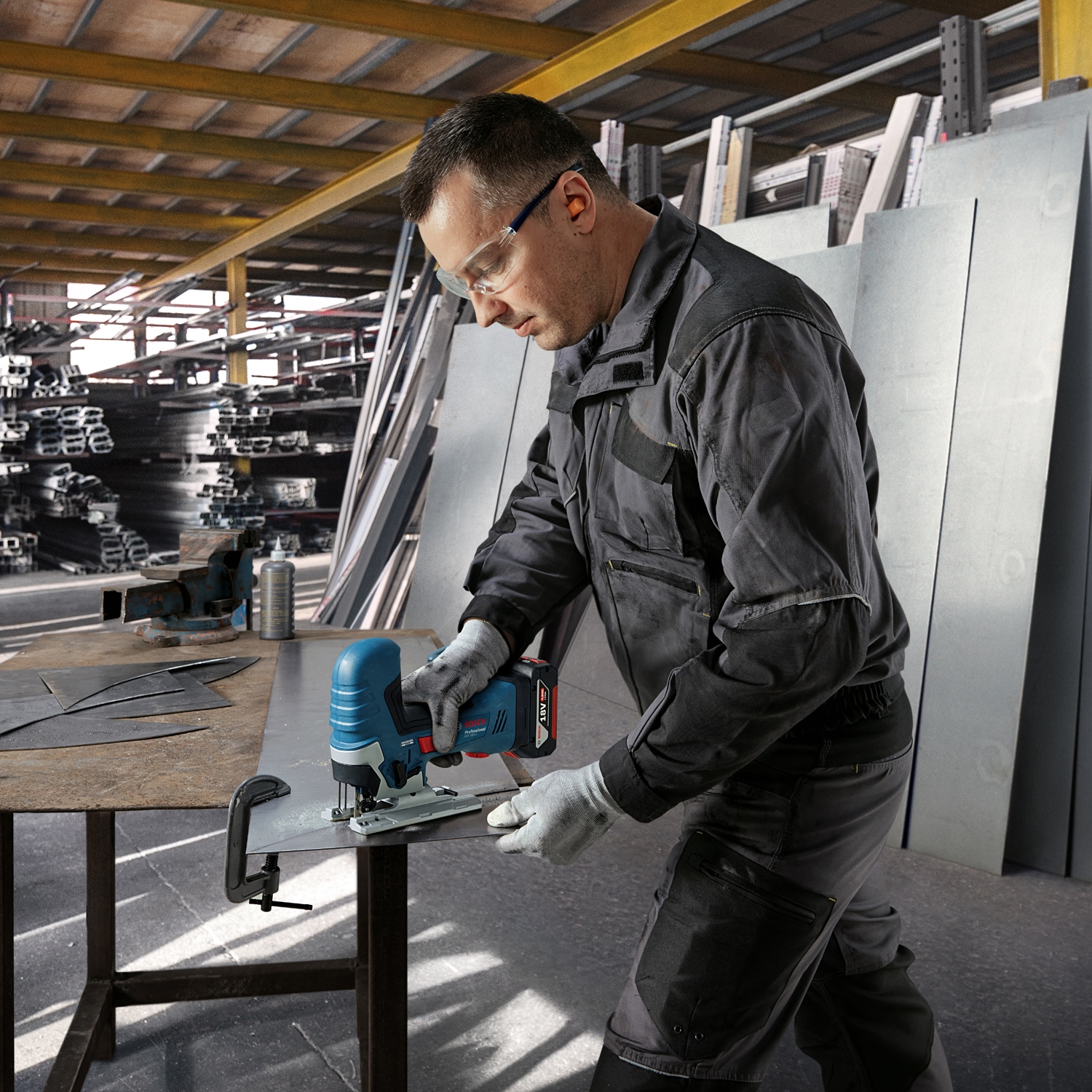 Bosch Professional Akku-Stichsäge »»GST 18V-125 S««, ohne Akku, ohne Ladegerät