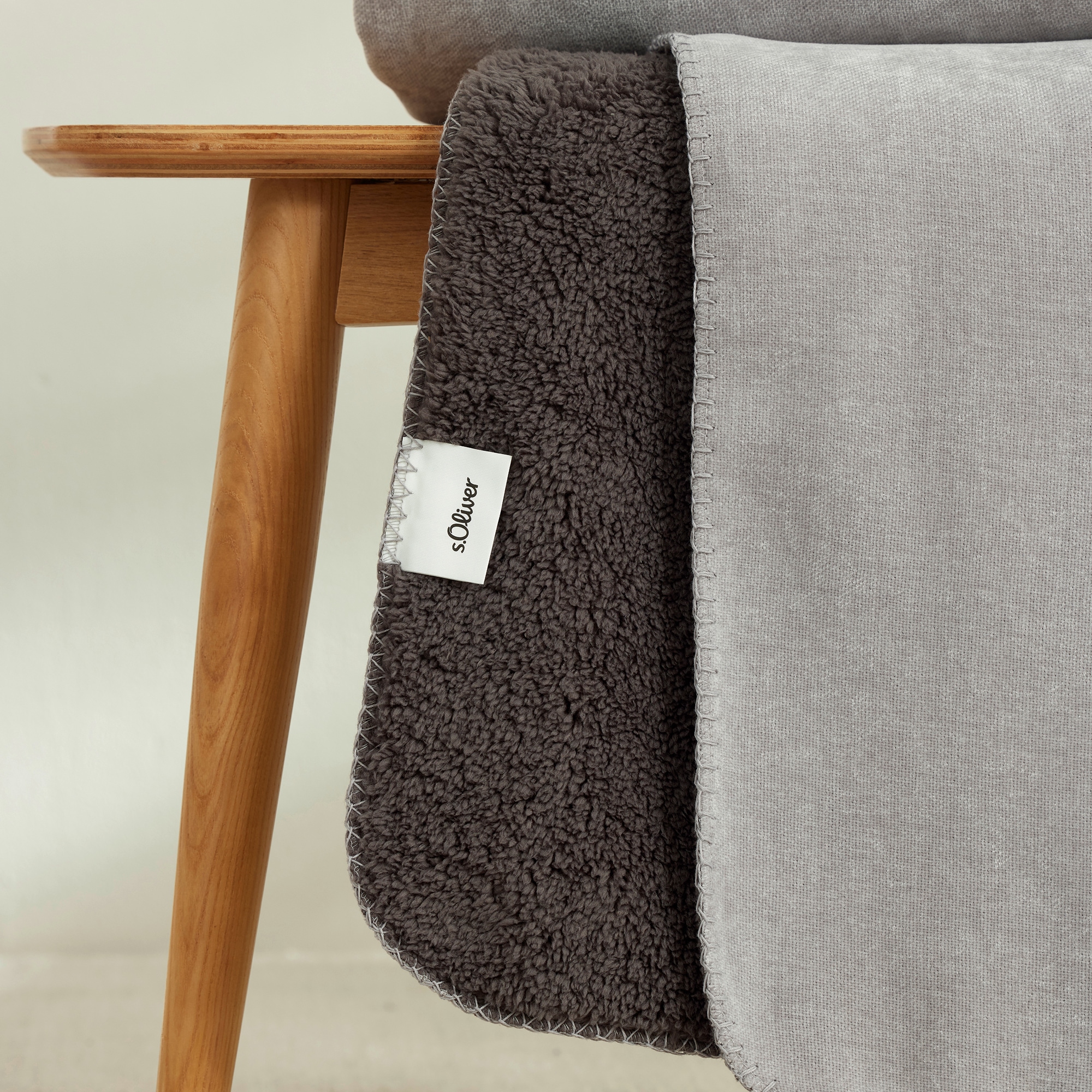 s.Oliver Wohndecke »s.Oliver Lounge Decke«, trendige Doubleface-Optik