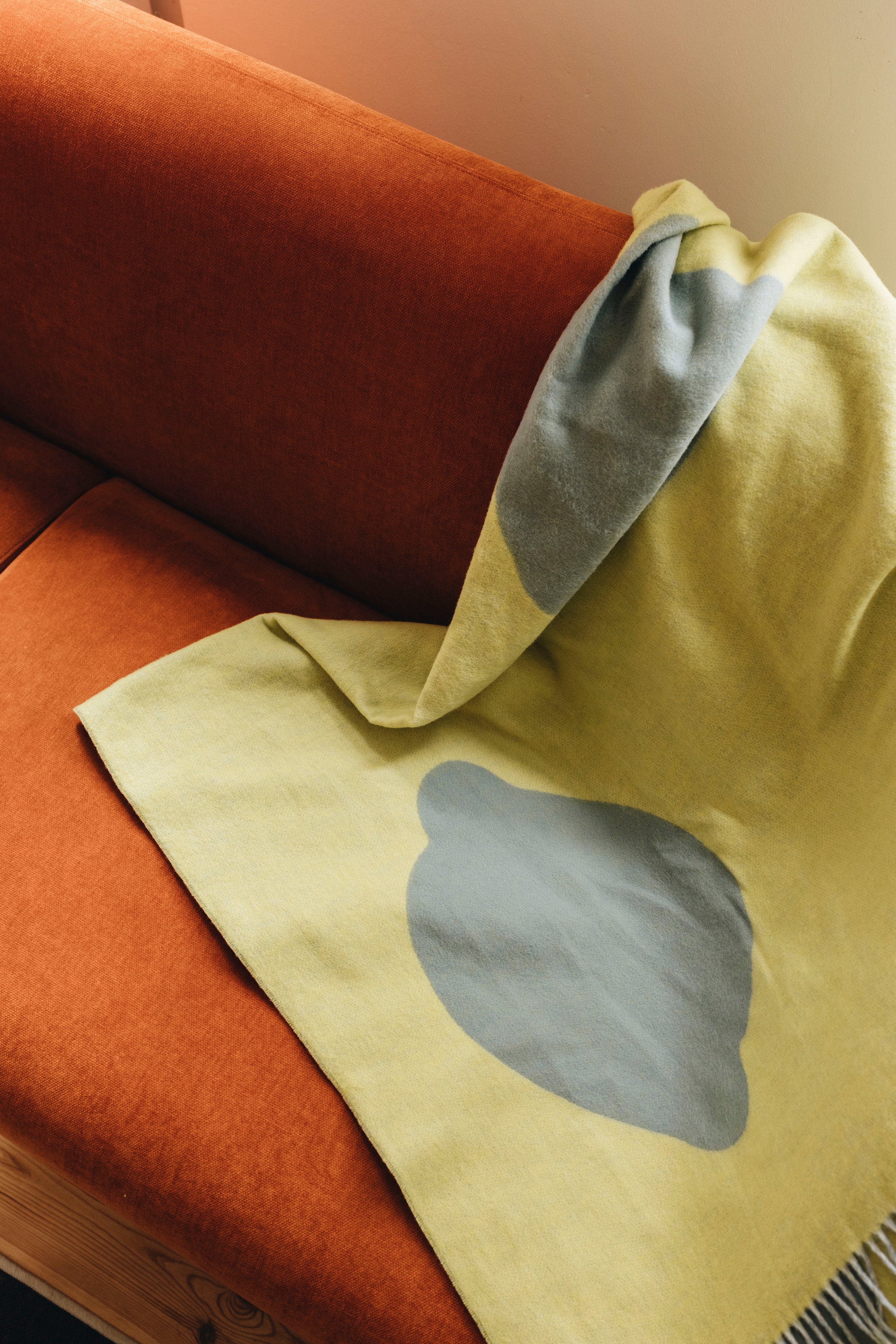 TOM TAILOR HOME Plaid »Lemon-Rain Bings«, Künstlerkollektion