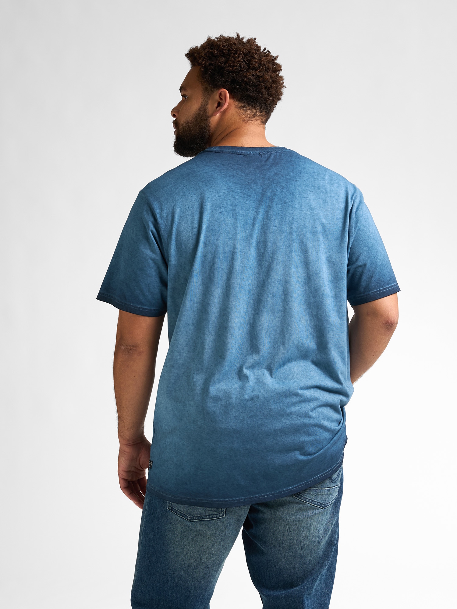 Petrol Industries Rundhalsshirt mit Logo Stickerei