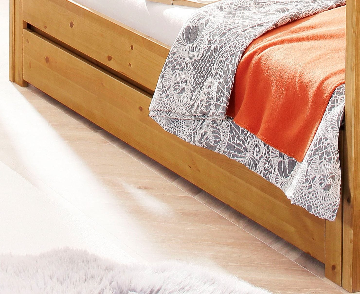 Home affaire Schublade »"AIRA" passend zum Daybed,«, aus massivem Holz (Kiefer)