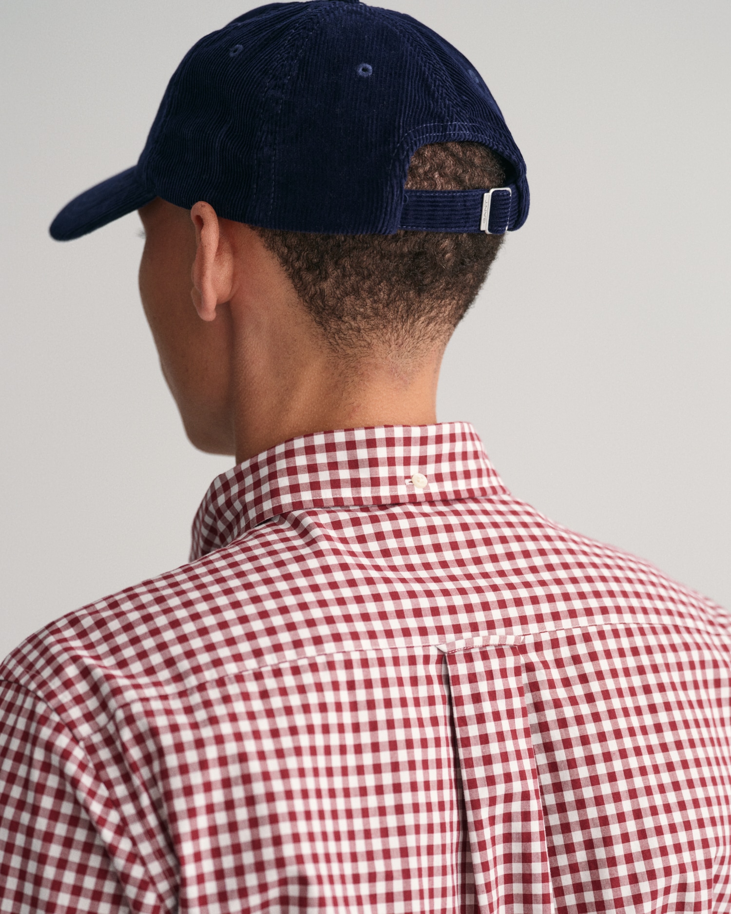 Gant Langarmhemd »REG POPLIN GINGHAM SHIRT« mit Logostickerei auf der Brust