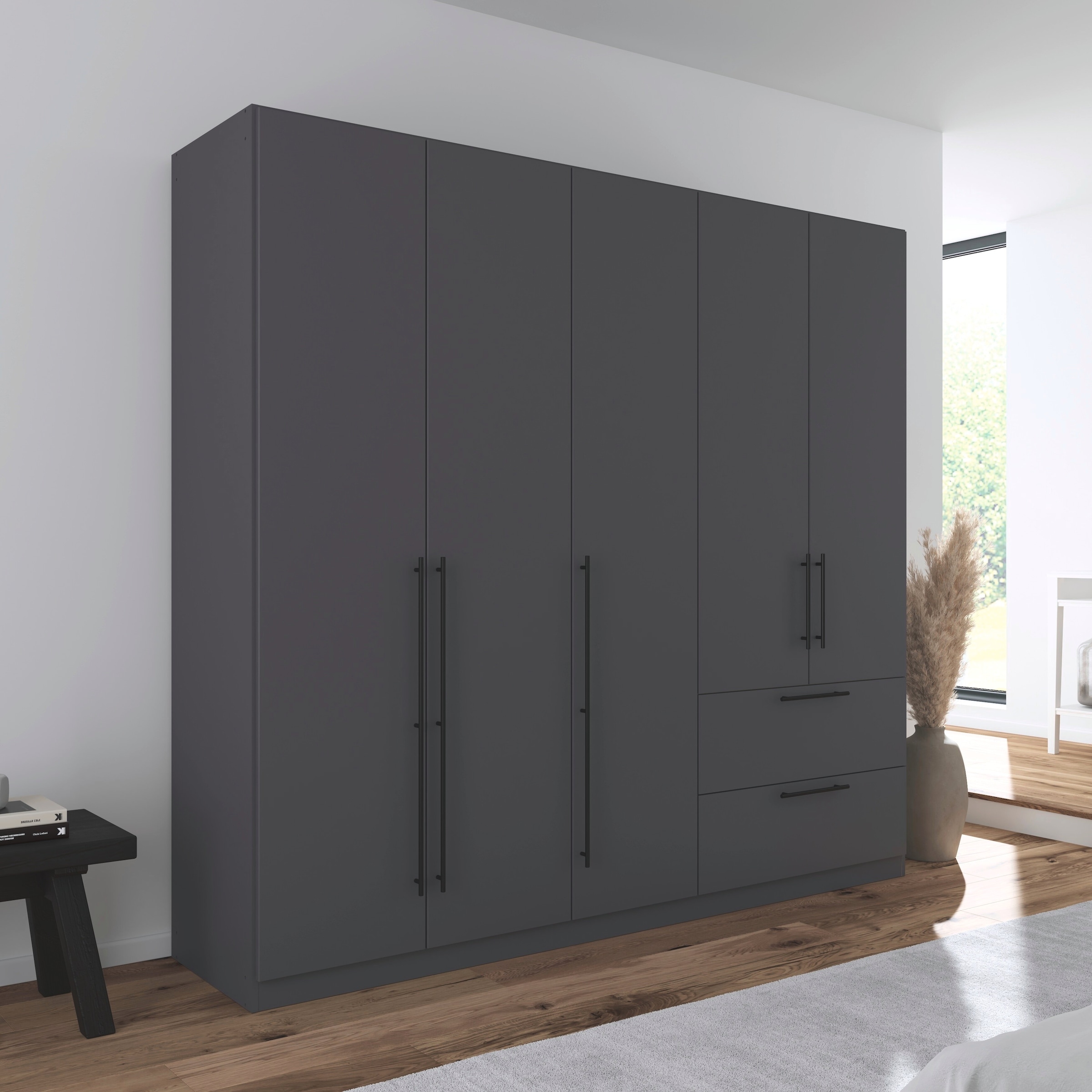 rauch Kleiderschrank »Drehtürenschrank Schrank Garderobe Wäscheschrank Schlafzimmer AVOLA«, (in 3 verschiedenen Ausstattungen BASIC/CLASSIC/PREMIUM), mit hochwertigen Stangengriffen in Schwarz aus Metall MADE IN GERMANY