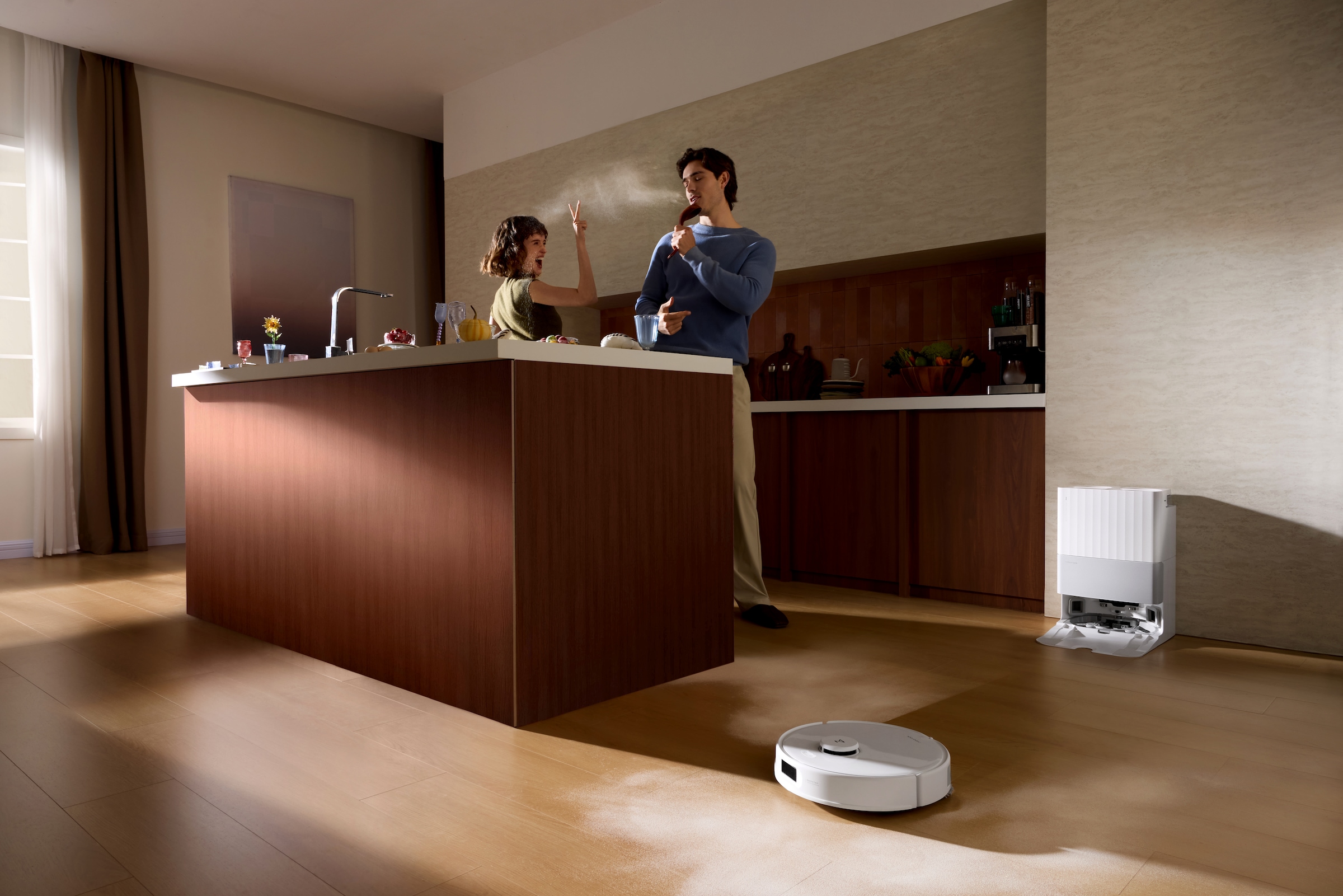 Roborock Saugroboter »Roborock Qrevo Edge 5V1 mit Wischfunktion, mehrstöckige Kartierung« intelligente Software, präzise Raumzuordnung, individ. Reinigungspläne