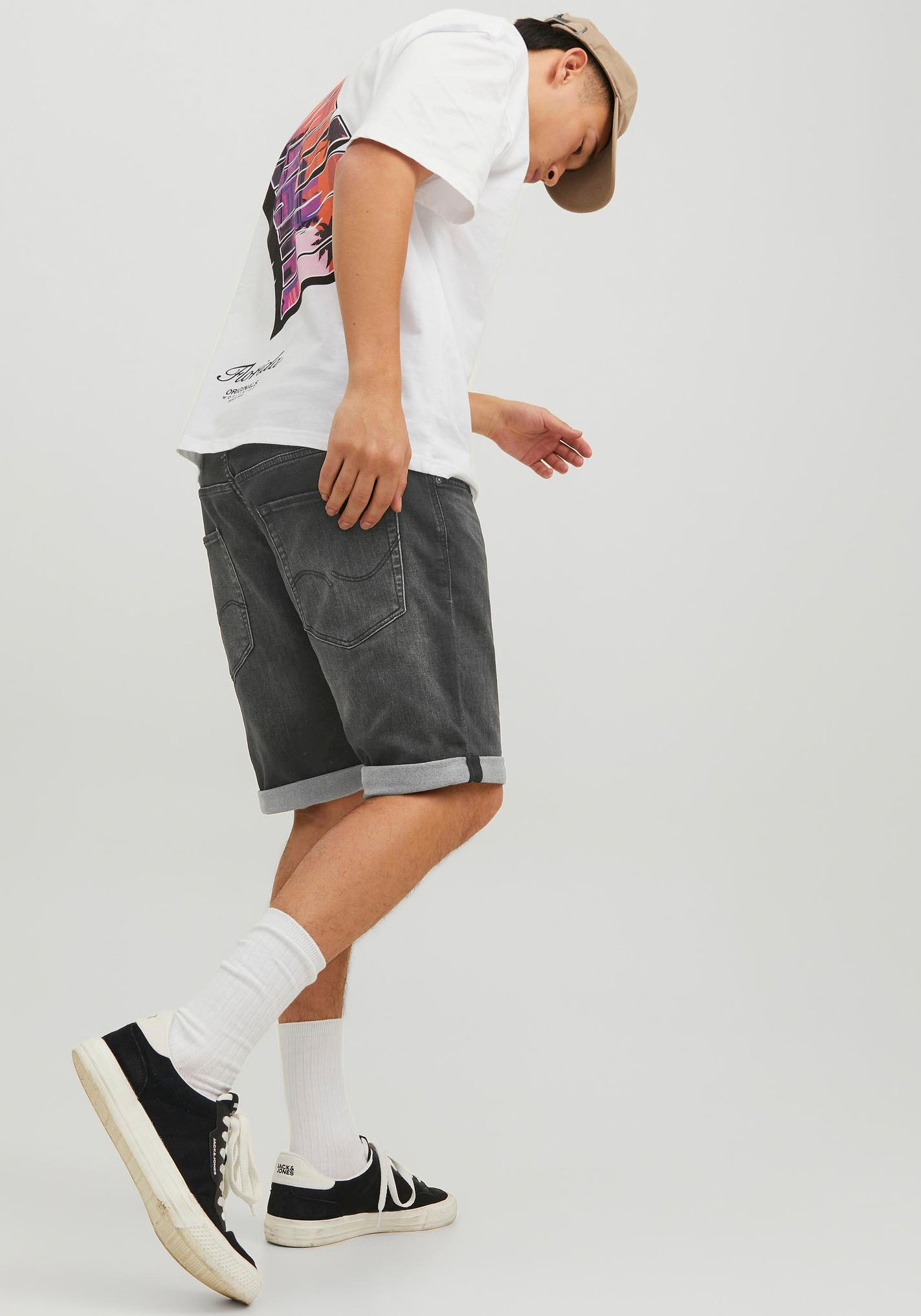 10. Bild von Jack & Jones Jeansshorts »JJIRICK JJICON SHORTS GE 604 I.K SN«, mit Umschlagsaum