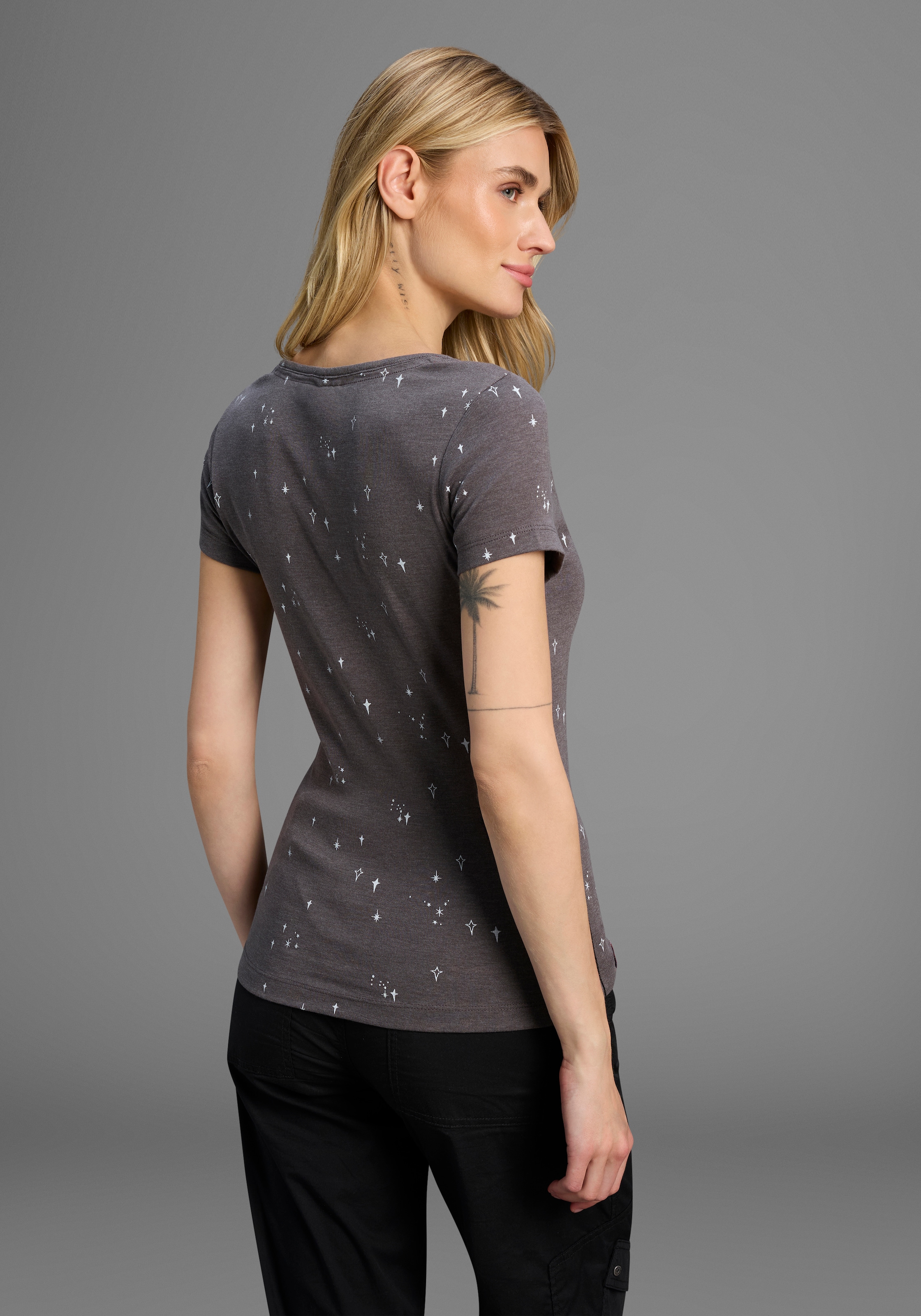 KangaROOS T-Shirt Kurzarm,  sehr figurbetont,  mit Kontrastnaht