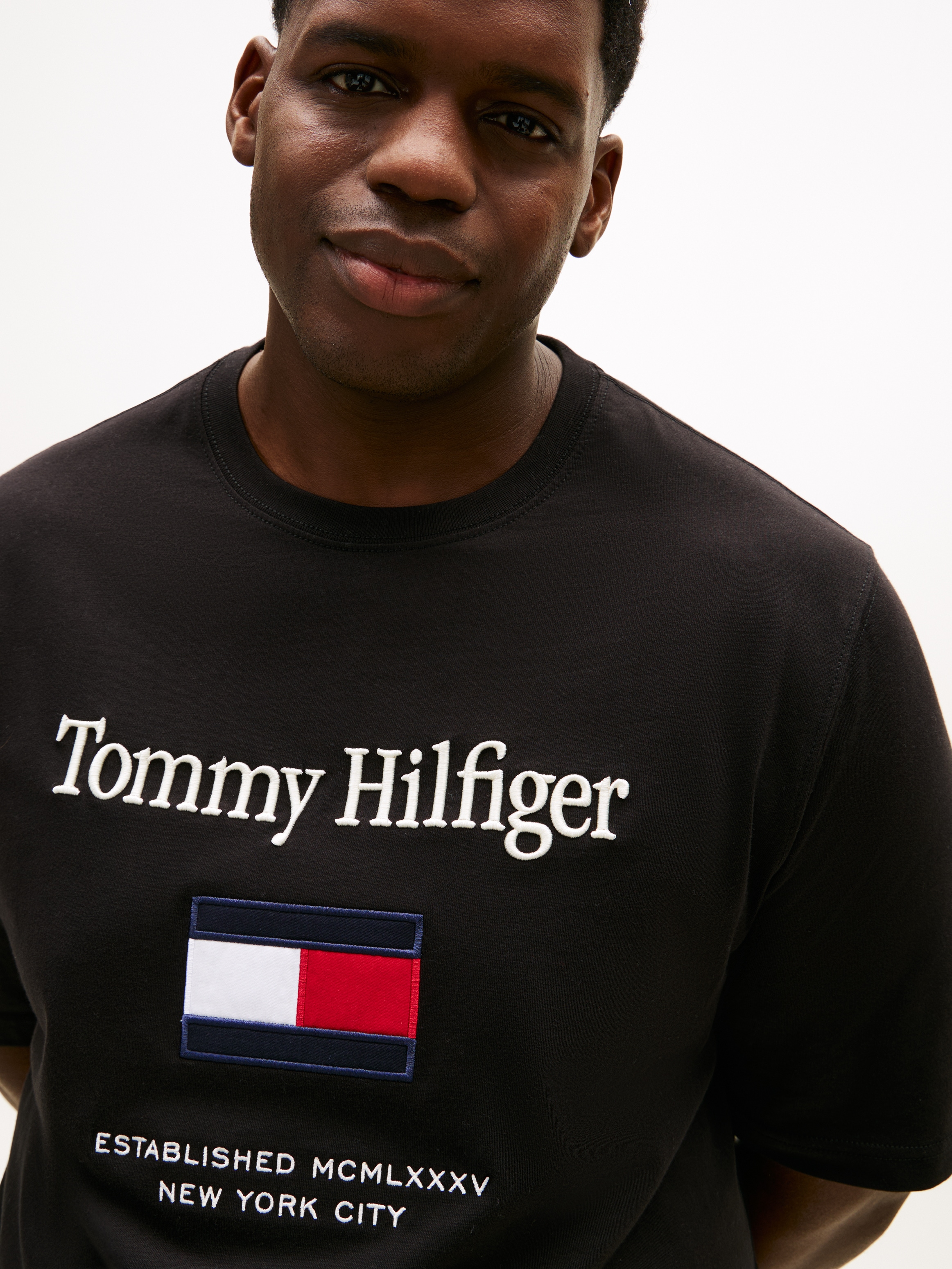 Tommy Hilfiger Big & Tall T-Shirt »BT-TOMMY EMBRO FLAG« Große Größen