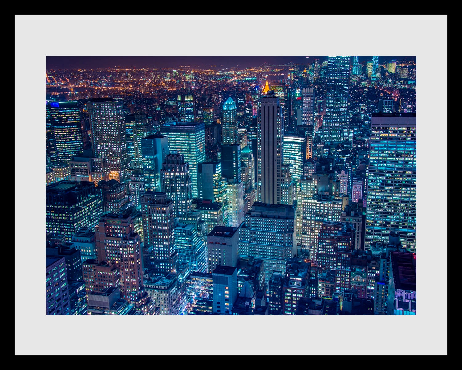 queence Bild »NYC«, Städte-Stadt-Amerika-Bilder von Amerika-Gebäude-Kunst, (1 St.), HD Premium Poster-Druck inkl. Holzrahmen