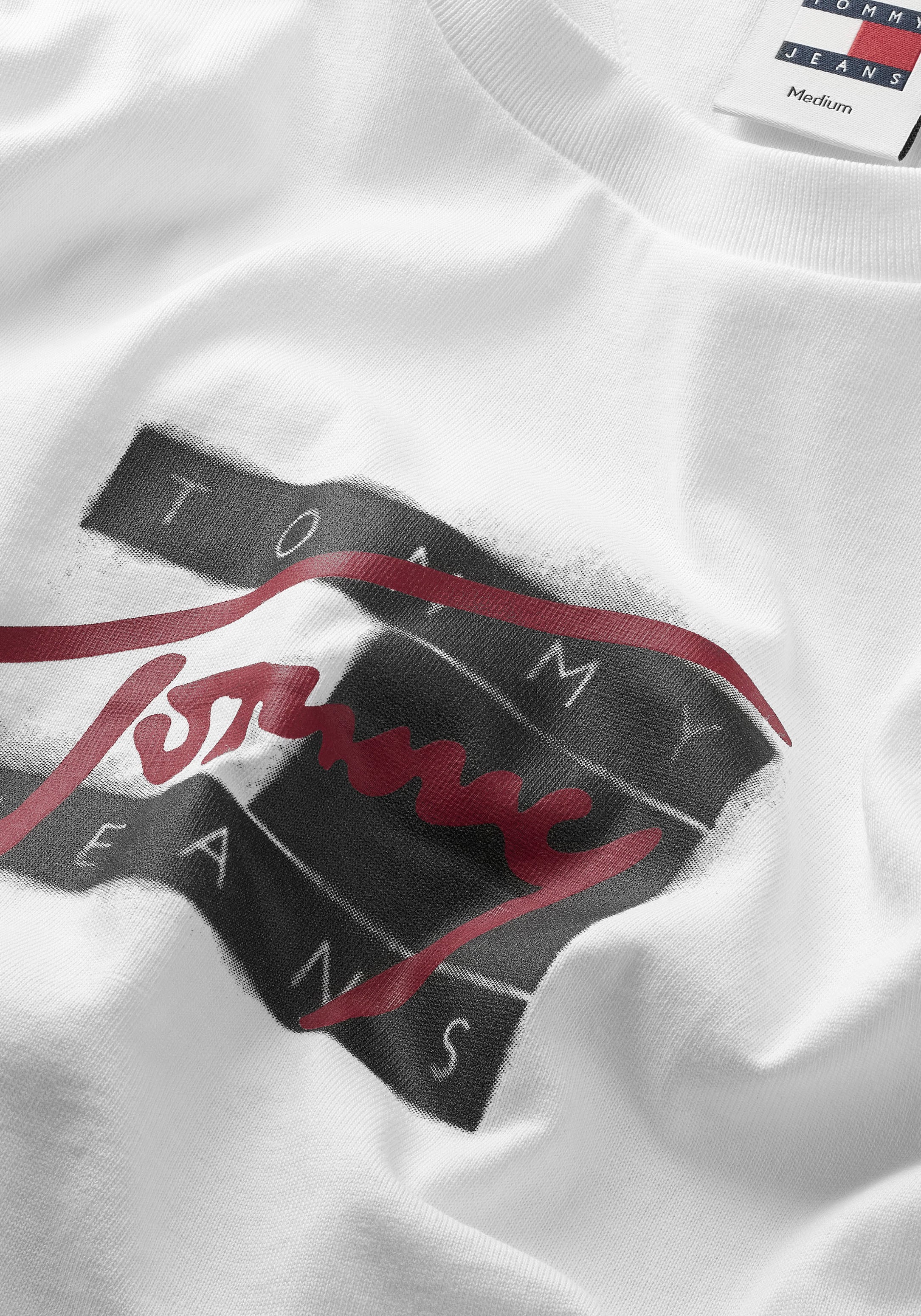 Tommy Jeans Plus T-Shirt »TJM REG STREET SIG FLAG TEE EXT«, Große Größen mit Print