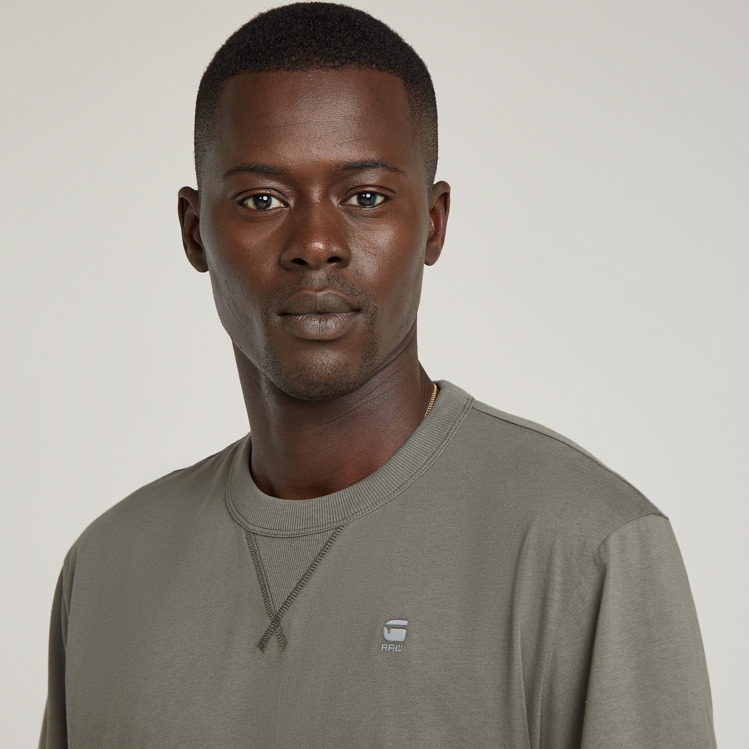 G-STAR T-Shirt »Nifous« Rundhals, mit Rippeinsatz