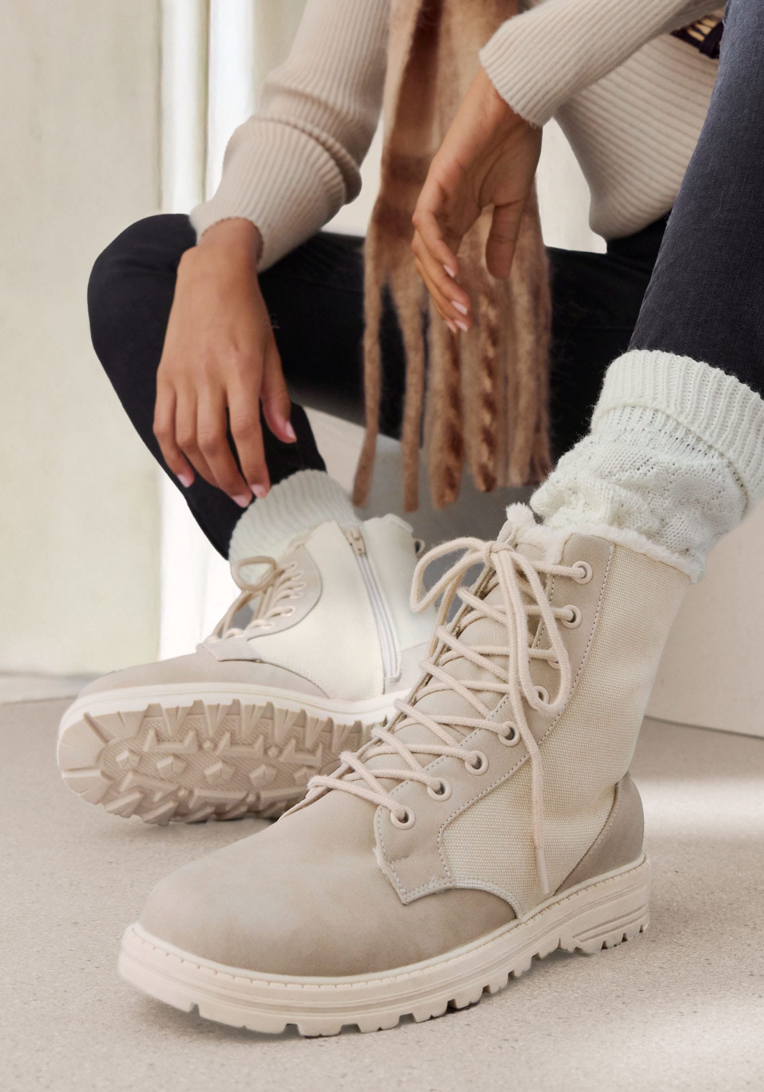 Vivance Stiefelette »Stiefel, Boots«, mit Warmfutter VEGAN