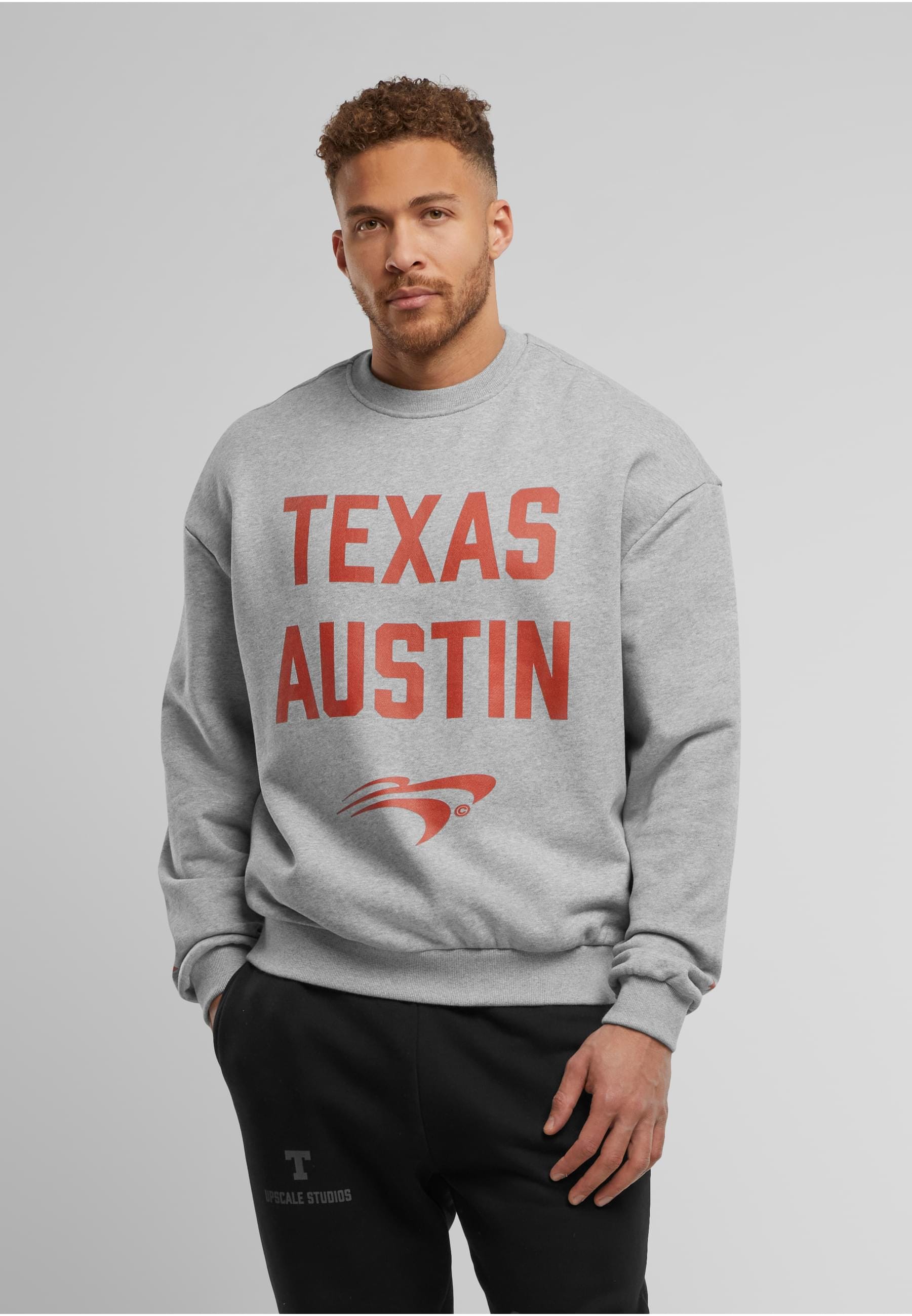 Upscale by Mister Tee Rundhalspullover »Upscale by Mister Tee Texas Longhorns Austin Oversize Crewneck« 1 Stk. tlg.