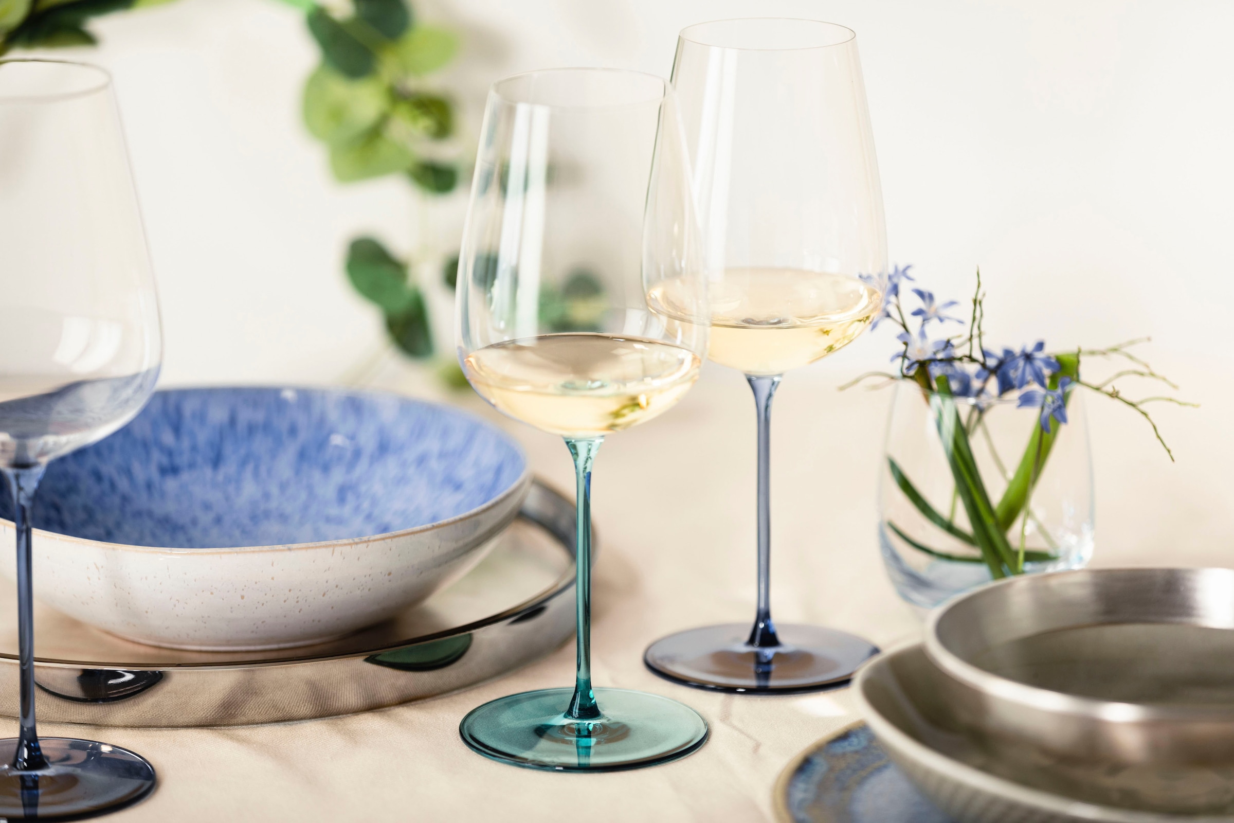 Eisch Weinglas »INSPIRE SENSISPLUS, Made in Germany«, (Set, 2 tlg., 2  Gläser im Geschenkkarton), die Veredelung der Stiele erfolgt in Handarbeit,  2-teilig online bestellen