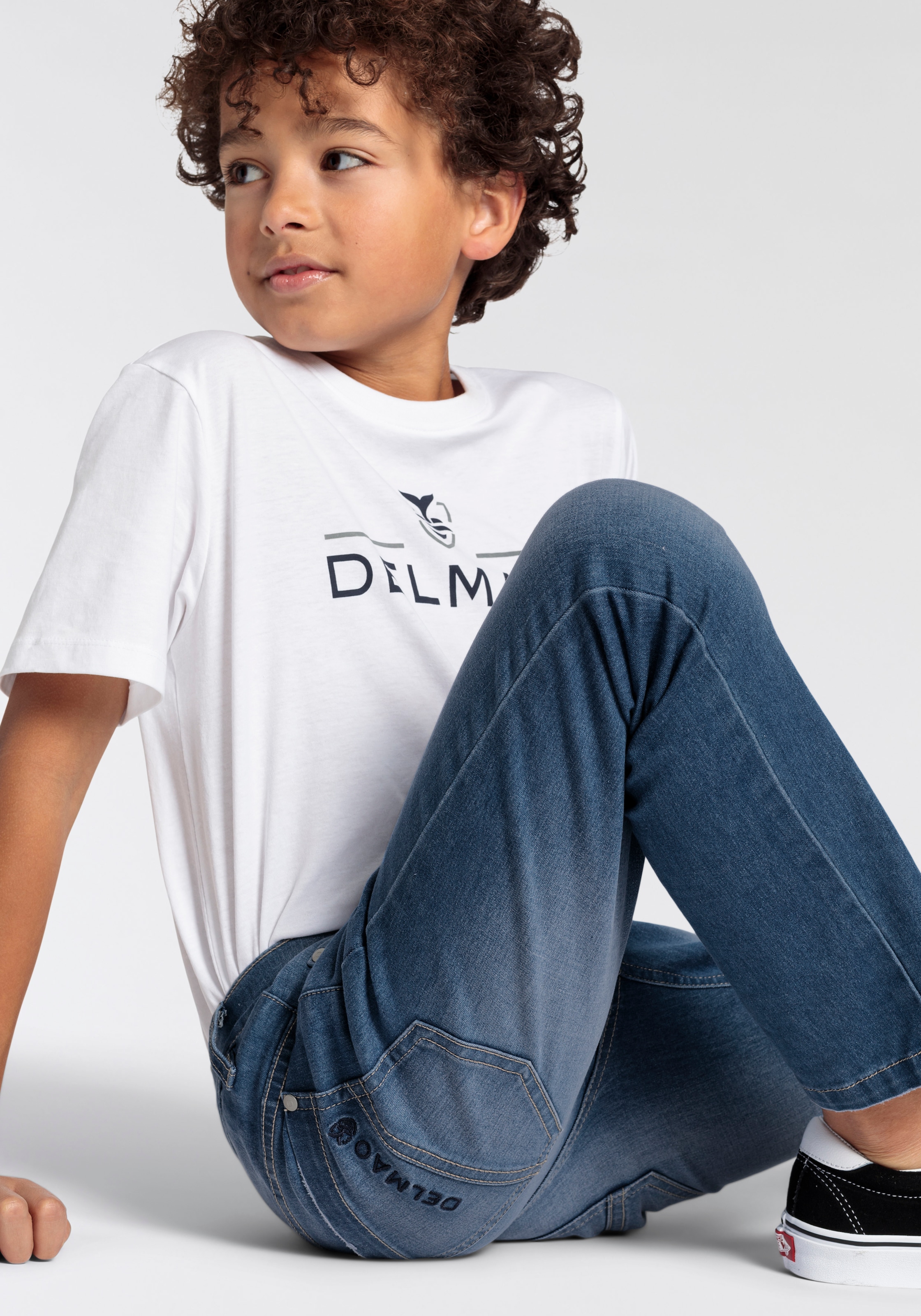 DELMAO Stretch-Jeans »für Jungen«, in bequemer Stretchqualität