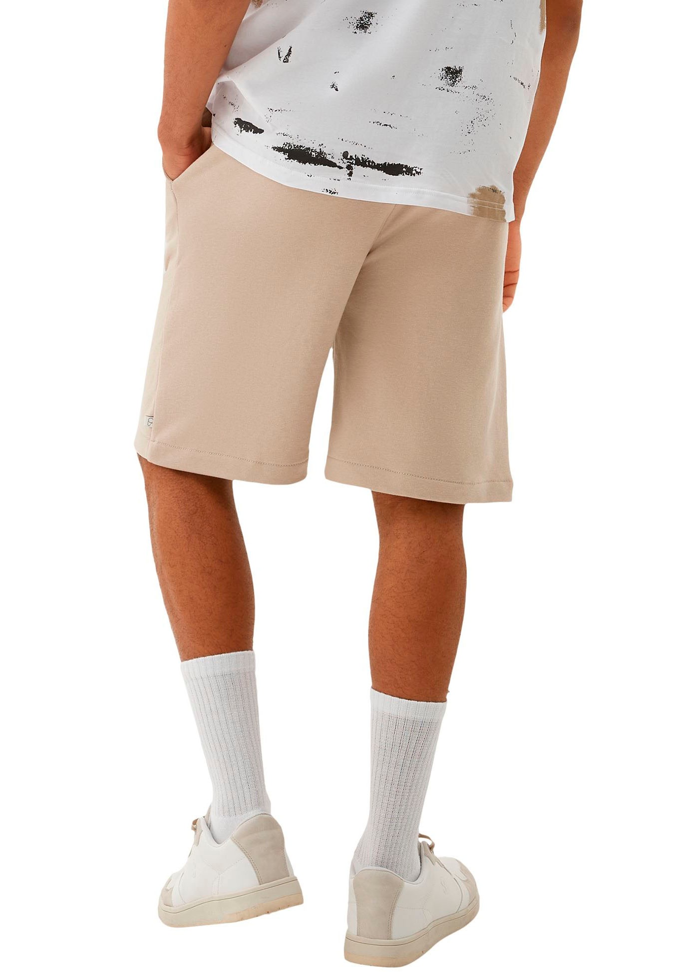2. Bild von Q/S by s.Oliver Sweatshorts, mit elastischem Tunnelzugbund