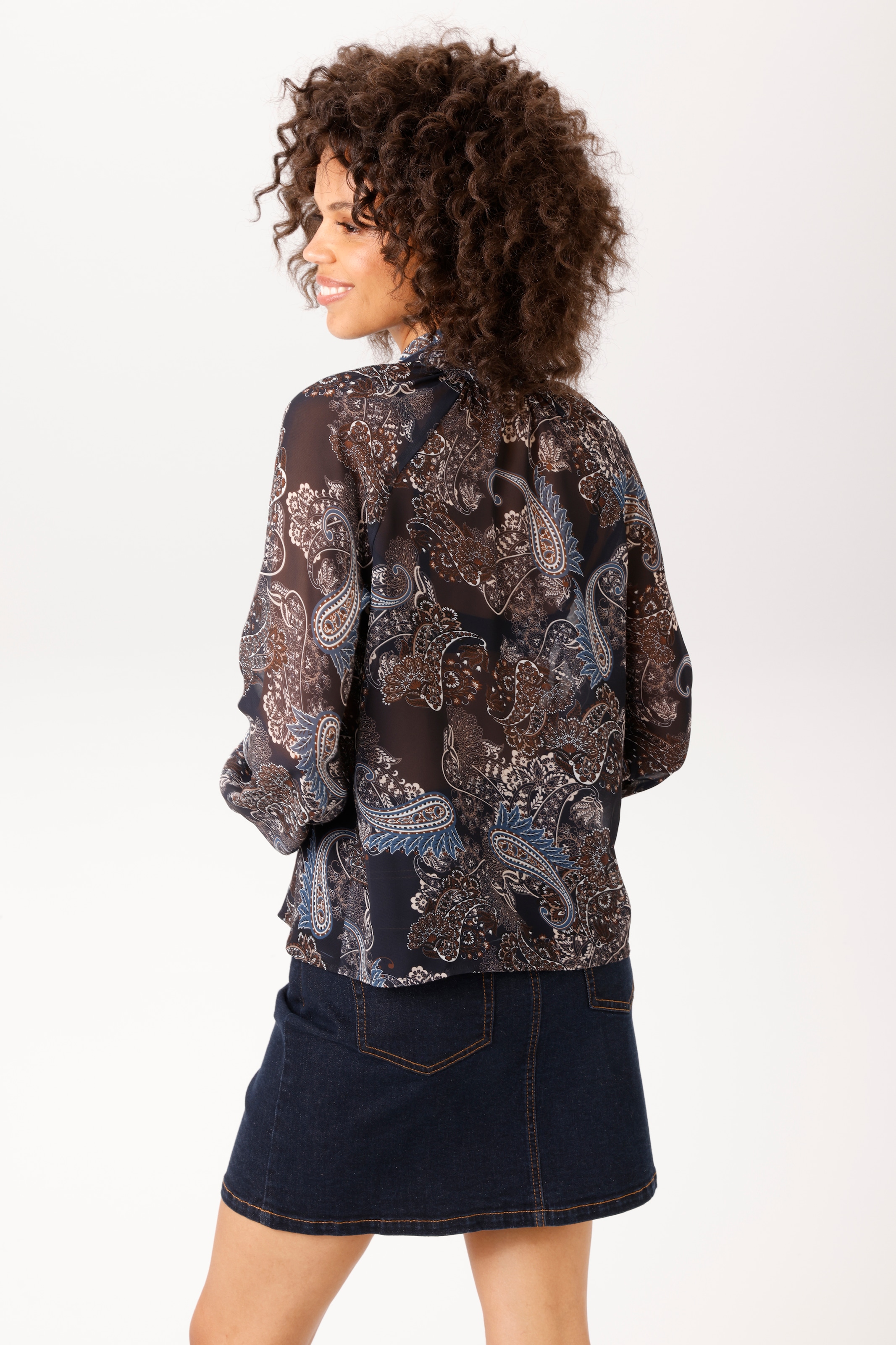 Aniston CASUAL Schlupfbluse im trendfarbenen Paisley-Muster - NEUE KOLLEKTION