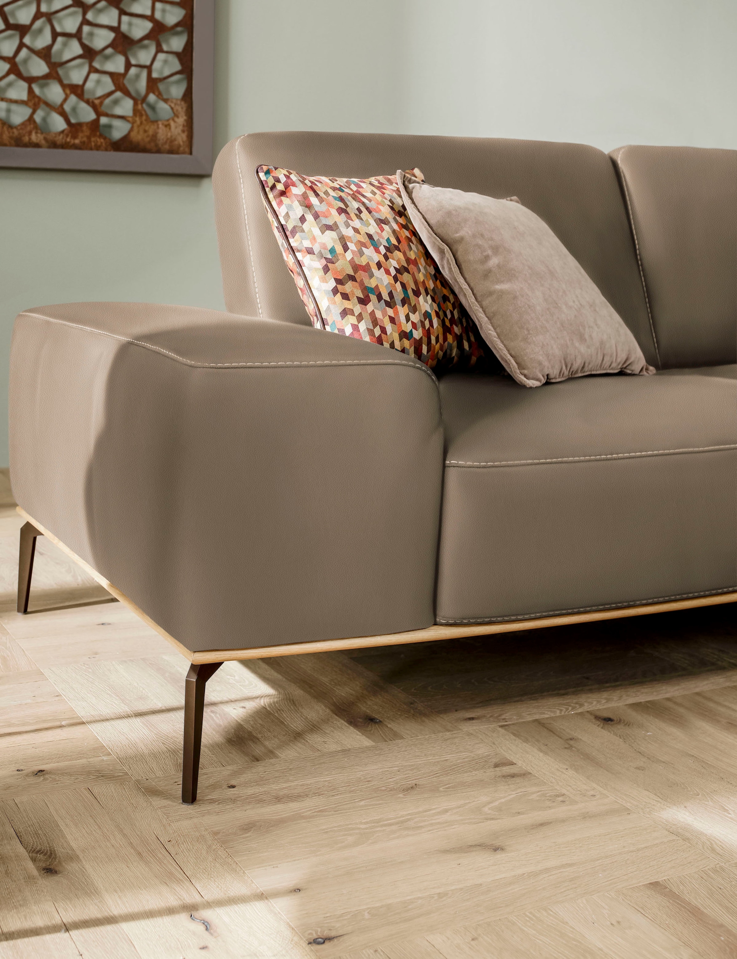 W.SCHILLIG Ecksofa »run, Designsofa mit tollem Sitzkomfort, bequem, L-Form«, mit Holzsockel, Füße in Bronze pulverbeschichtet, Breite 319 cm