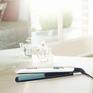 Remington Glätteisen »S8500 Shine Therapy«, Keramik-Beschichtung, Shine-Therapy Technologie, breite Stylingplatten, LCD Display