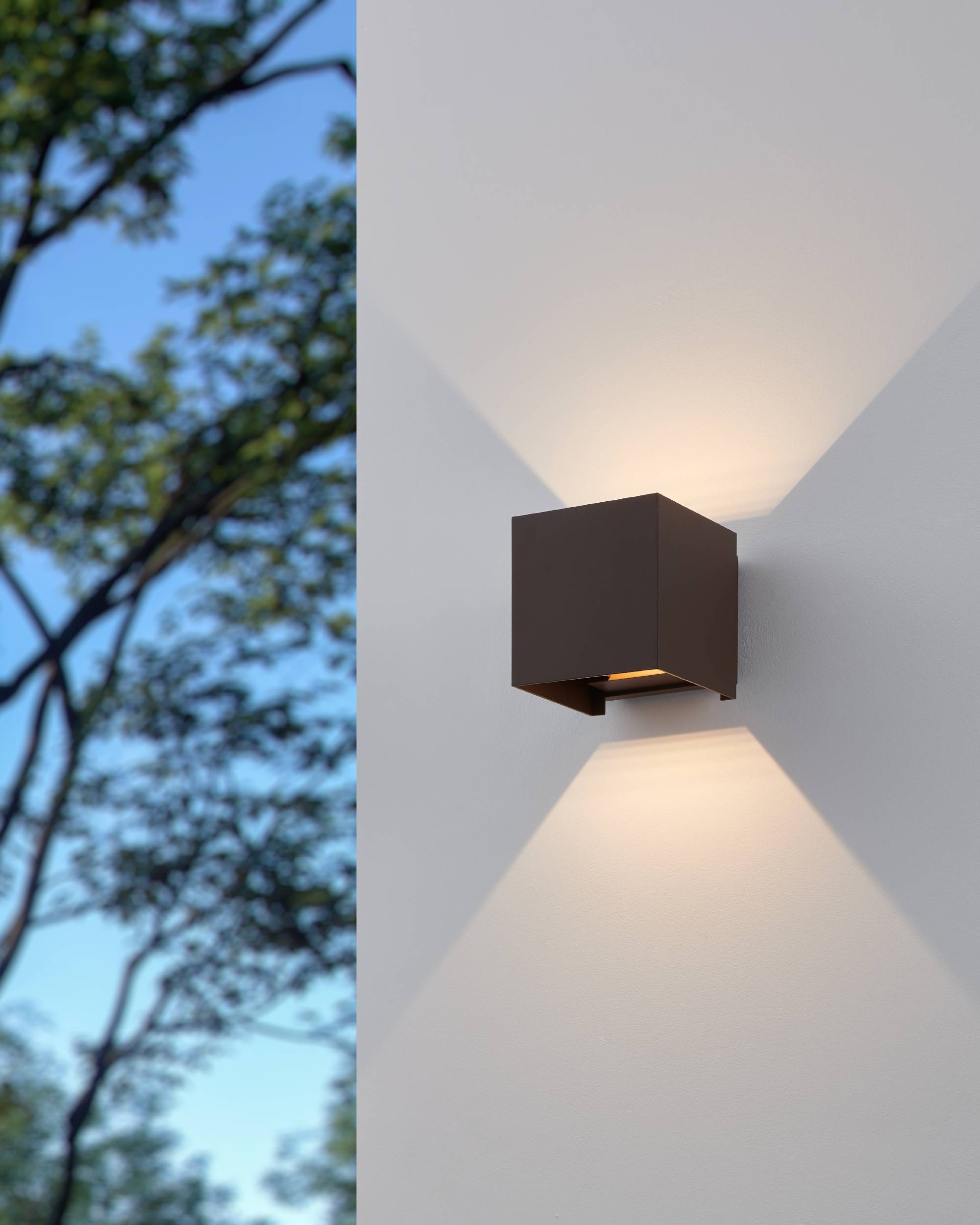 EGLO Wandleuchte »Calpino 3 Außenleuchte , Wandleuchte, Up und Down Light, Metall, IP54« LED-Modul 1 Stk. Warmweiß Wand-/Deckenleuchte - L10 x H10 x AL10 cm - rostbraun - 2X2,8W inkl.