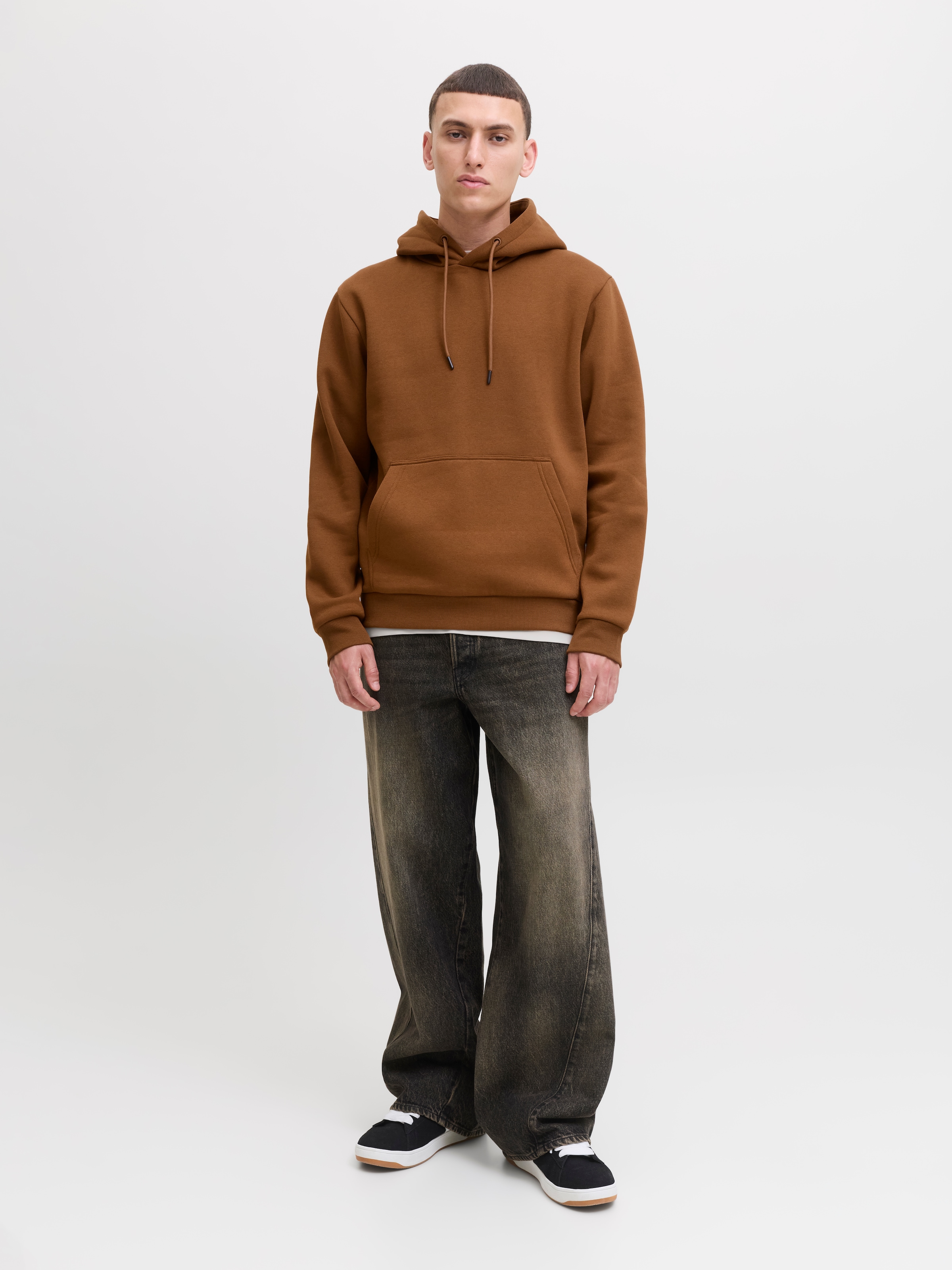 Jack & Jones Kapuzensweatshirt »JJEBRADLEY SWEAT HOOD NOOS«, mit Känguru Tasche