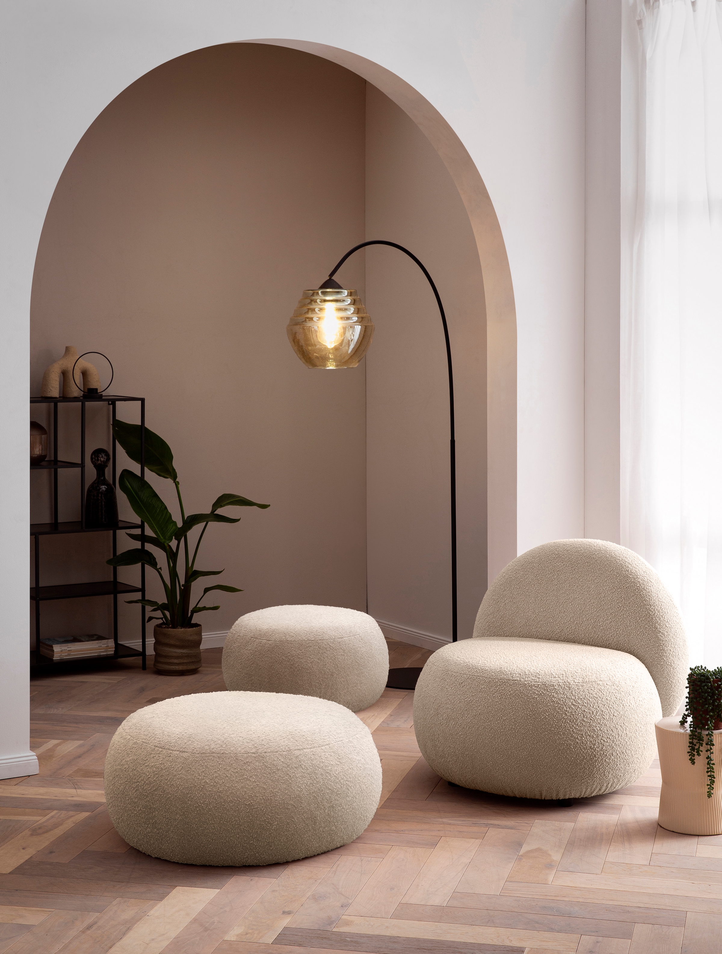 INOSIGN Sessel »Mithras II Cocktailsessel«, Bouclé oder Fellimitat; Lieferzeit nur ca. 2 Wochen