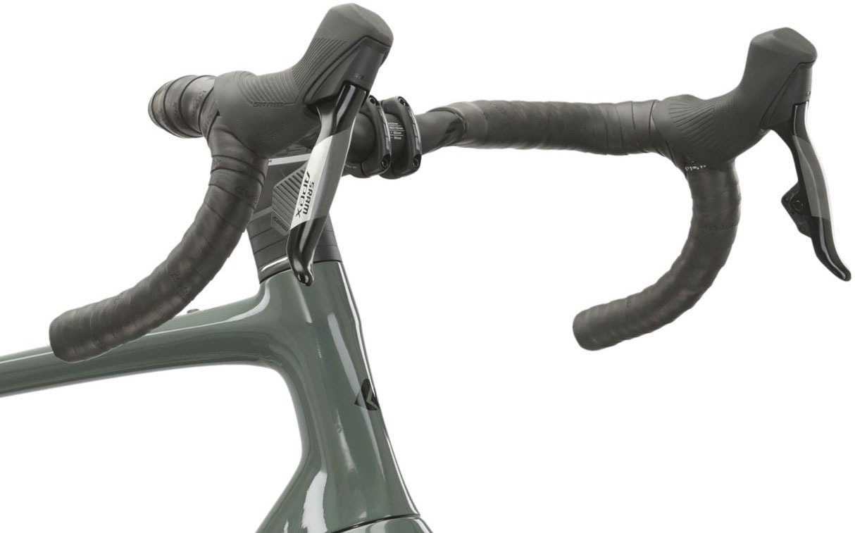 Kross Gravelbike »Gravelbike Carbon Esker RS 2.0 Grau 12 Gänge« 12 Gang SRAM APEX XPLR AXS Schaltwerk Kettenschaltung mit Carbon-Rahmen und -Gabel