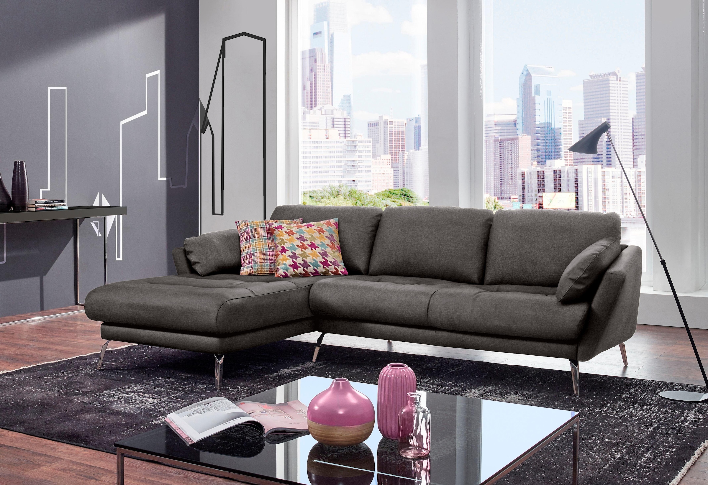 W.SCHILLIG Ecksofa »softy, Designsofa, zeitlos und elegant, hoher Sitzkomfort, L-Form«, mit dekorativer Heftung im Sitz, Füße Chrom glänzend