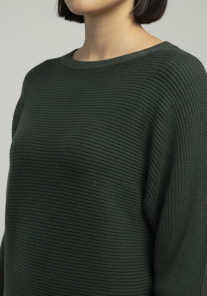 Laura Scott Strickkleid mit Fledermausärmeln und Rippstrick - NEUE KOLLEKTION