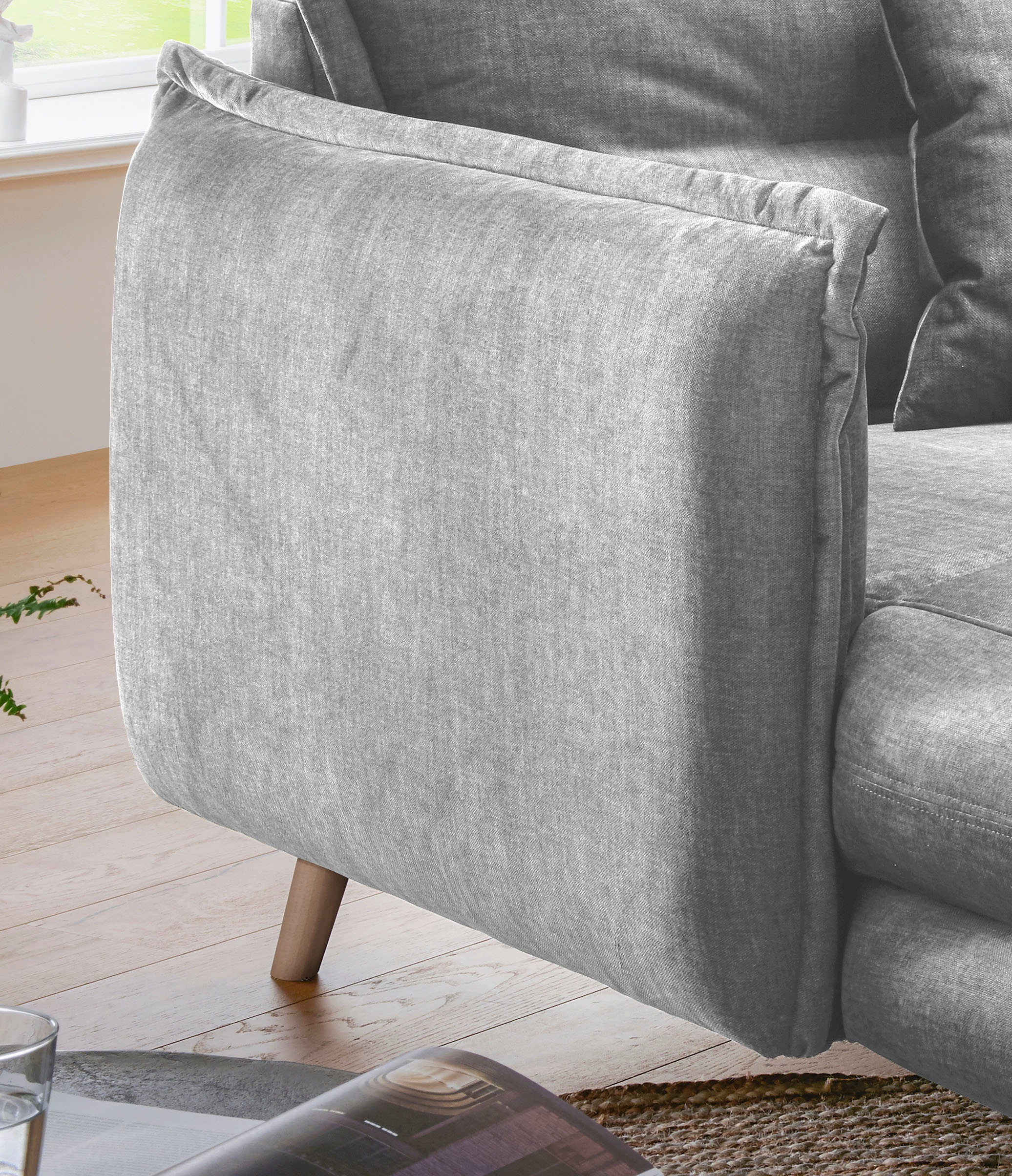 INOSIGN Loveseat »Lazio«, moderner Sessel mit einer bequemen Polsterung, 2 Stk. Zierkissen