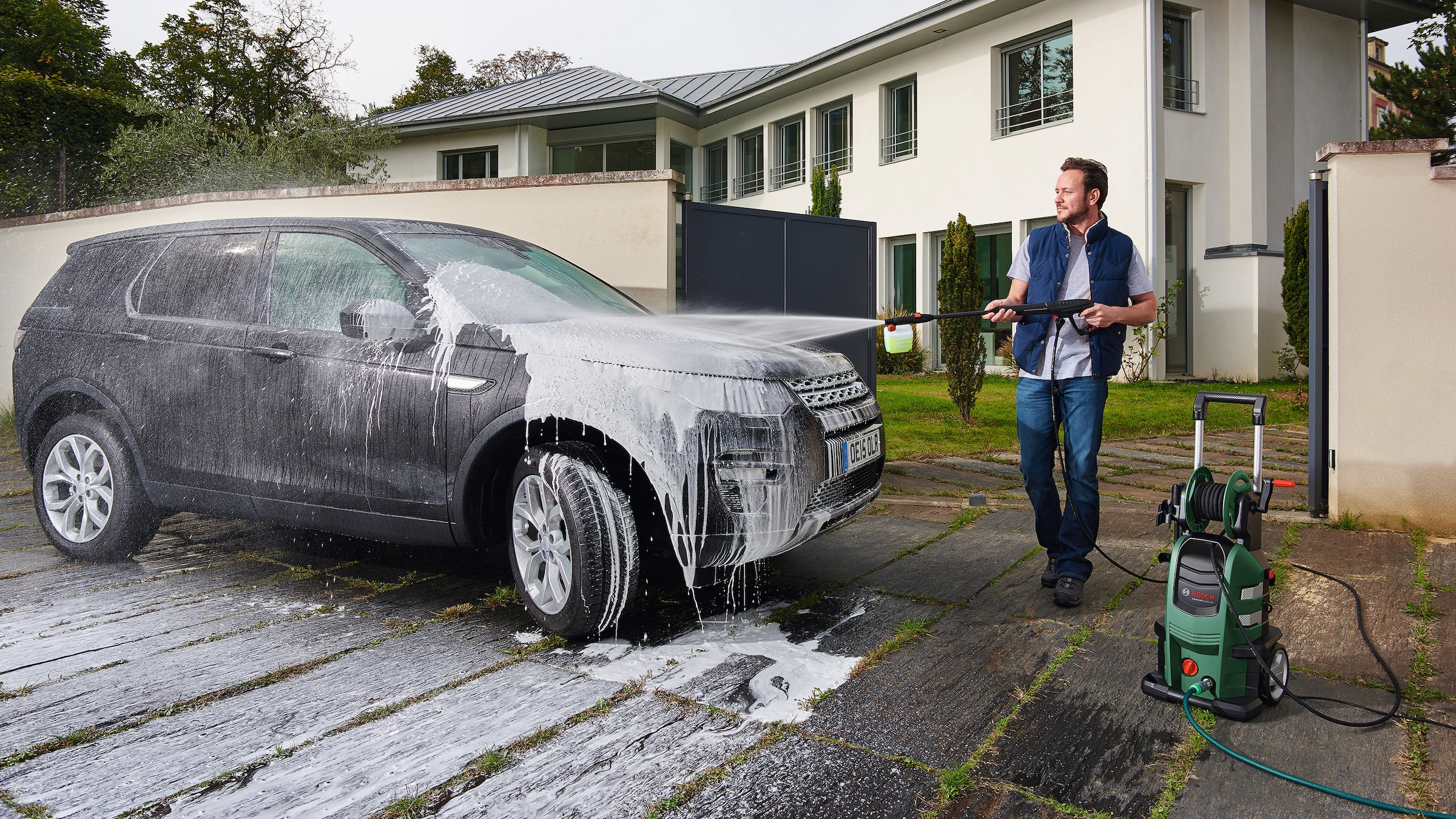 Bosch Home & Garden Hochdruckreiniger »AdvancedAquatak 160«, mit integriertem Wasserfilter