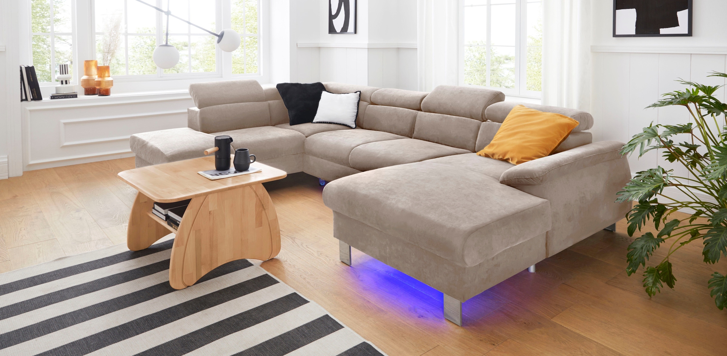 COTTA Polstergarnitur »Komaris U-Form«, (Set), Set bestehend aus: Wohnlandschaft mit Kopfteilverstellung & Hocker