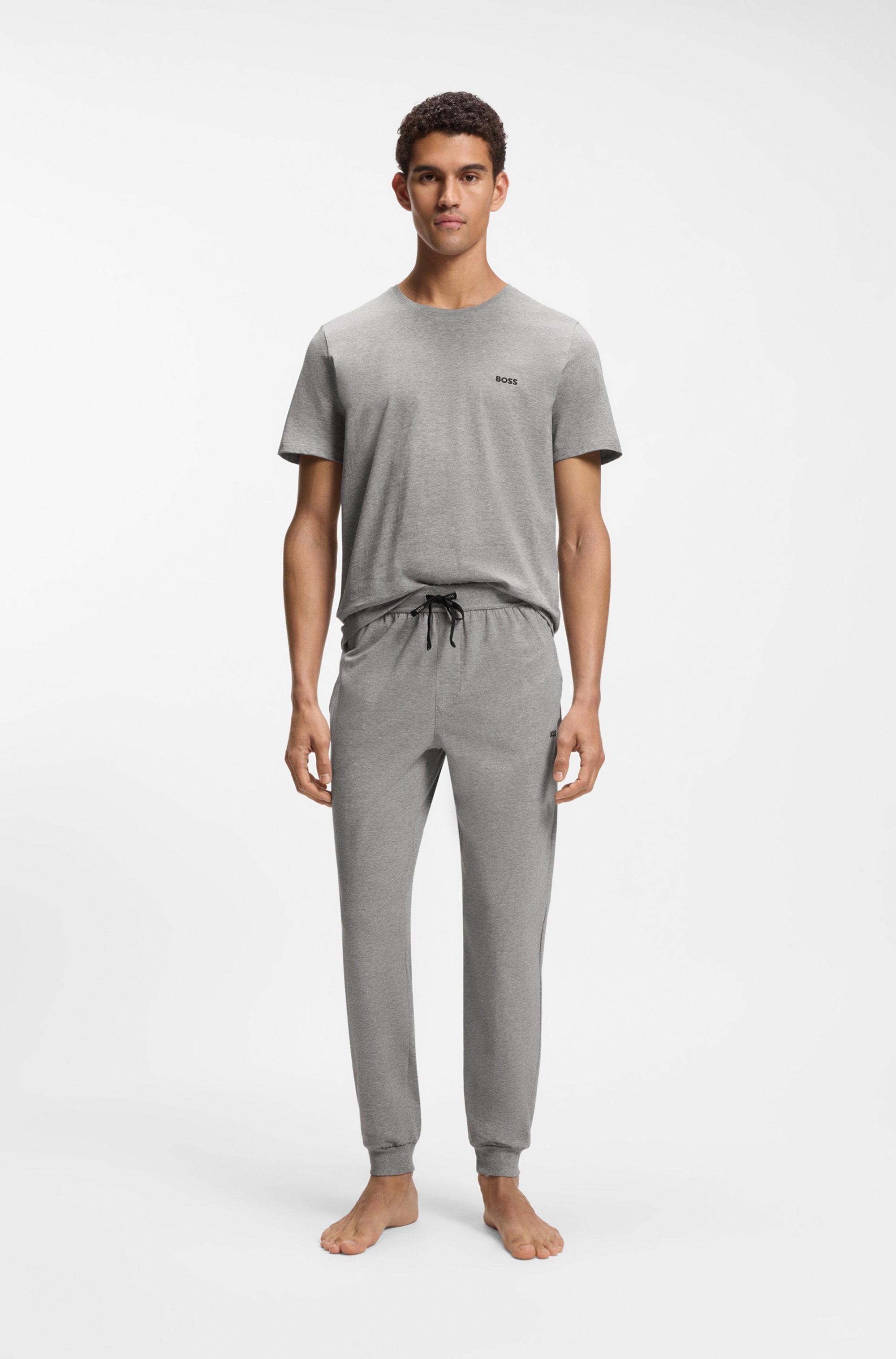 BOSS T-Shirt »Mix&Match T-Shirt R« mit BOSS Stickerei auf der Brust