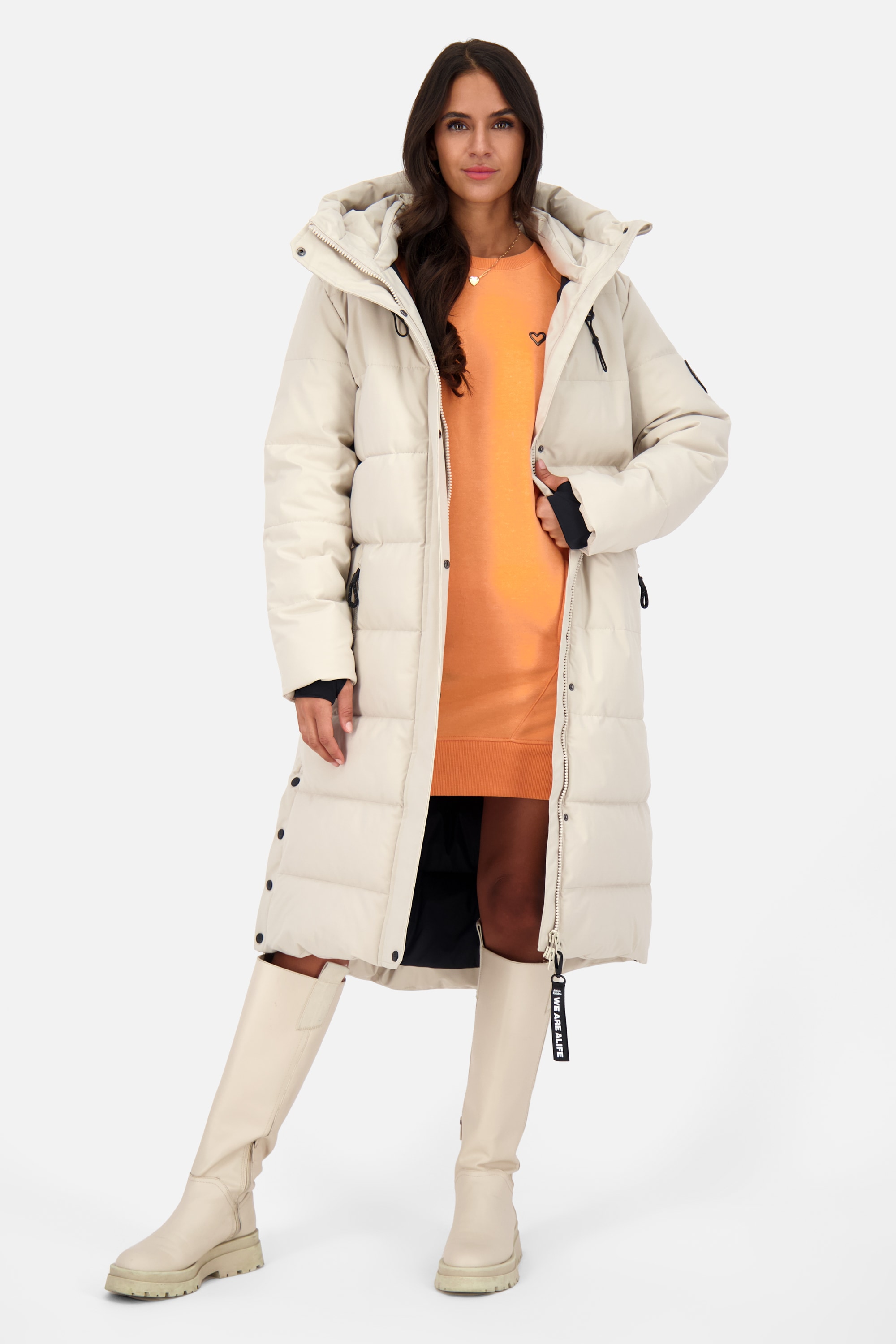 Alife & Kickin Steppjacke »Damen KatiaAK A«, mit Kapuze, Langer Wintermantel mit großer Kapuze und regulierbarer Beinfreiheit