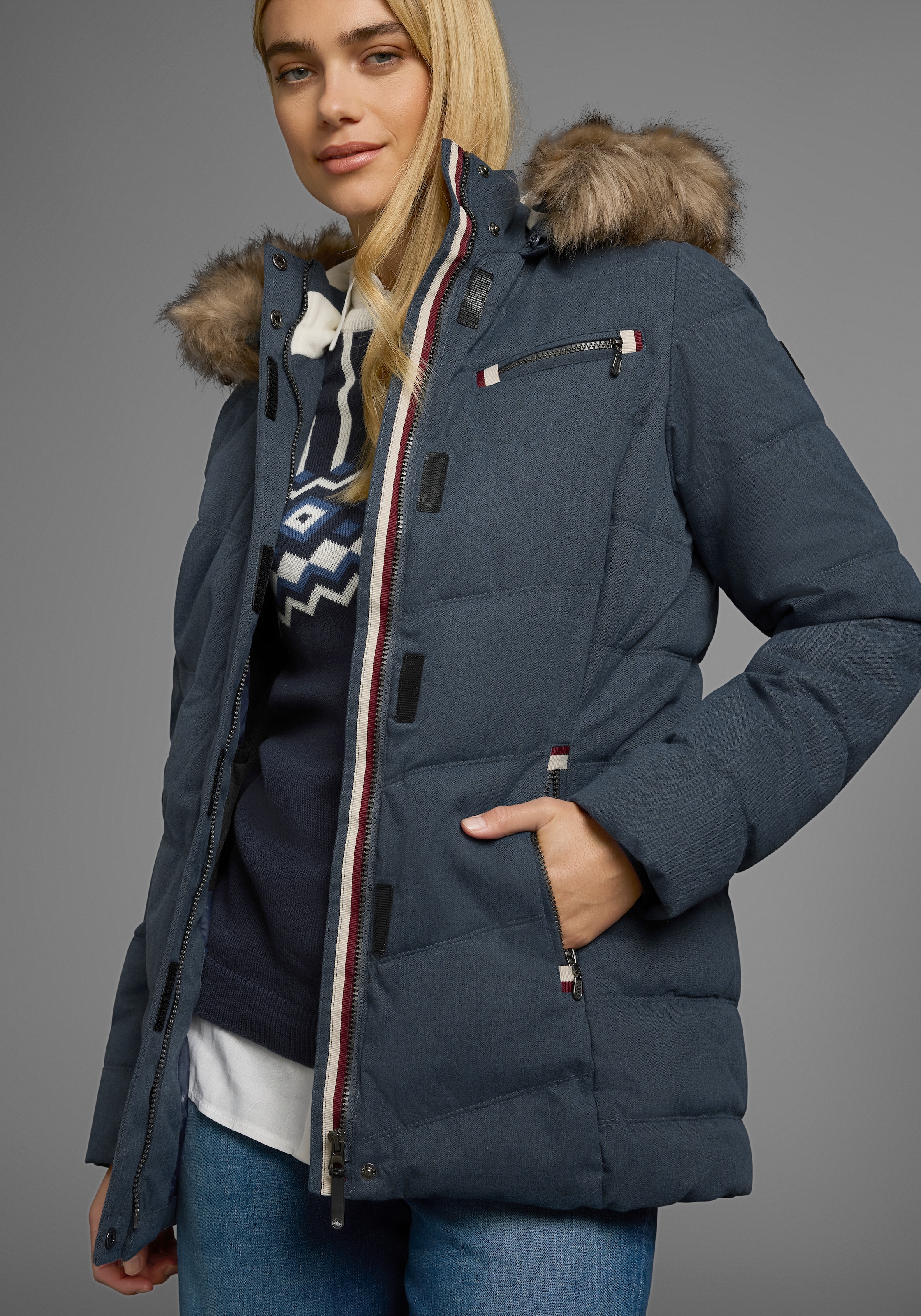 Polarino Steppjacke mit Kapuze mit abnehmbarer Kapuze,  mit Fellimitat,  viele Taschen