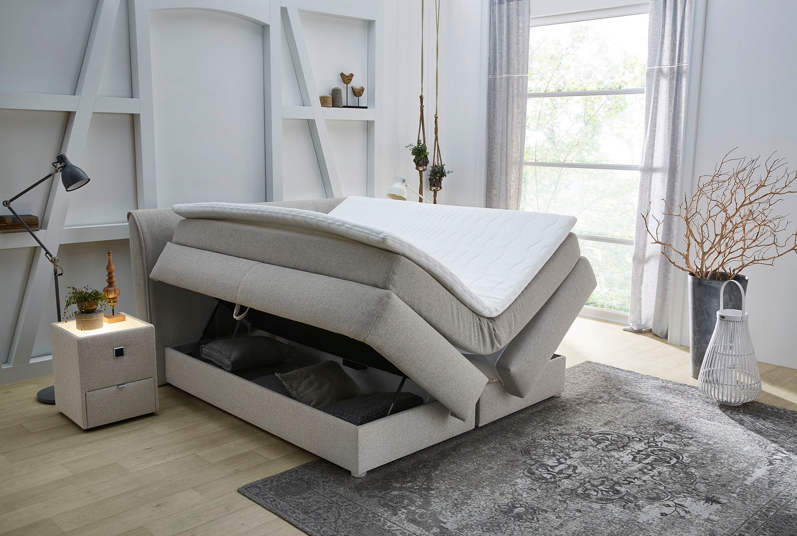 Jockenhöfer Gruppe Boxspringbett »"Carla", mit Bettkasten und Kaltschaum-Topper«, inkl. 4 Zierkissen, erhältlich in den Breiten 160 & 180cm
