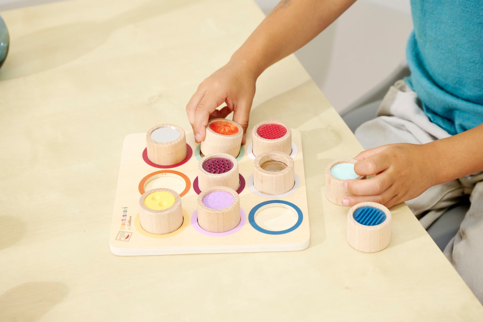 Eichhorn Lernspielzeug »Montessori Fühlbrett«, FSC®- schützt Wald - weltweit