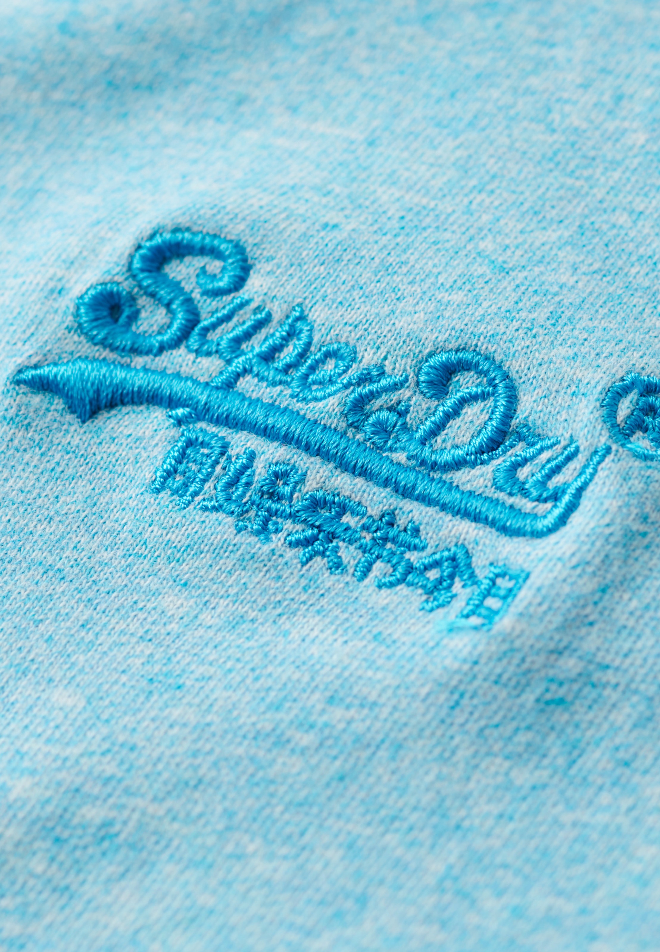 Superdry Rundhalsshirt »ESSENTIAL LOGO EMB TEE«
