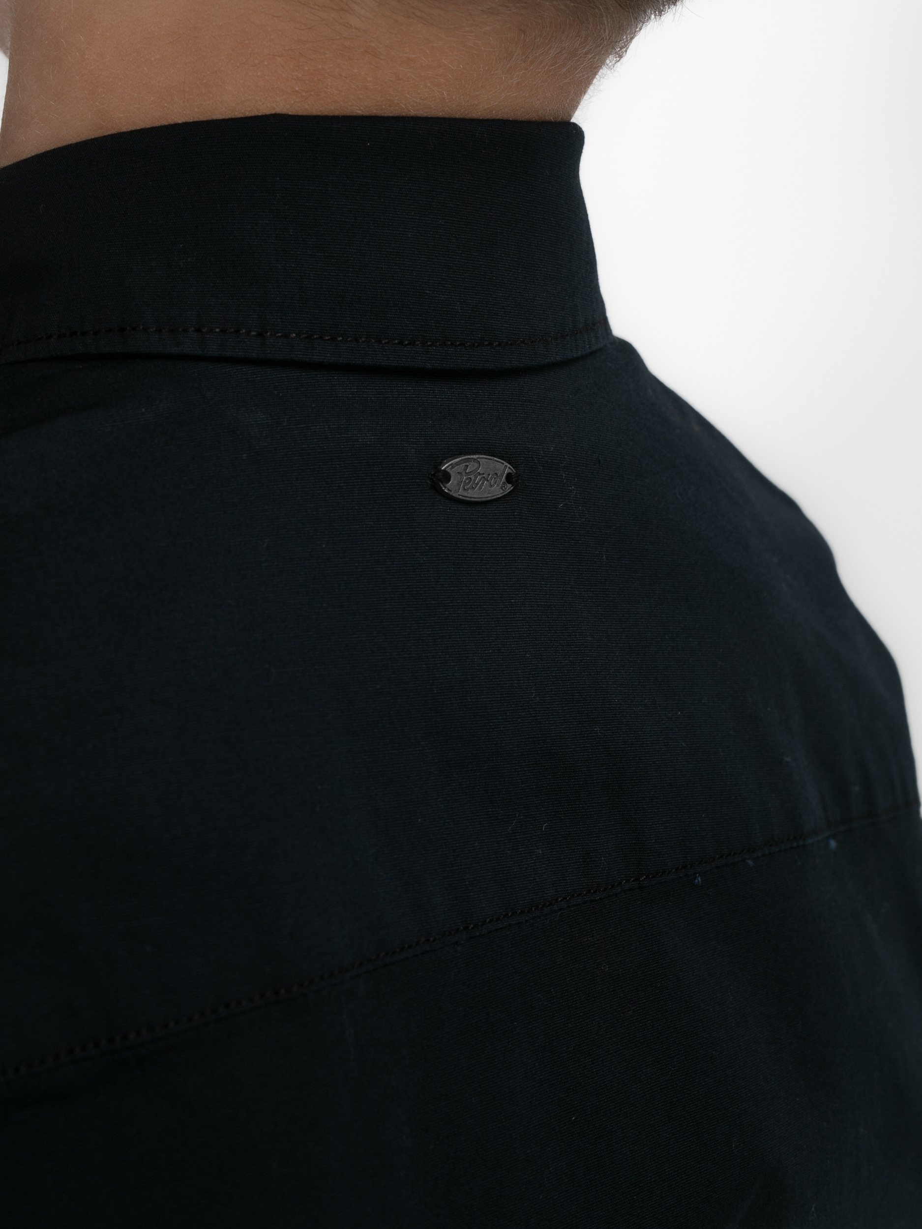 Petrol Industries Langarmshirt, mit Manschetten