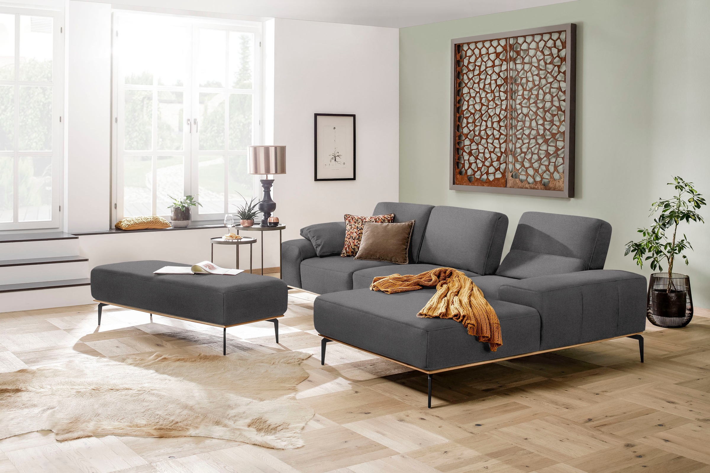 W.SCHILLIG Ecksofa »run, Designsofa mit tollem Sitzkomfort, bequem, L-Form«, mit Holzsockel, Füße in Schwarz pulverbeschichtet, Breite 299 cm
